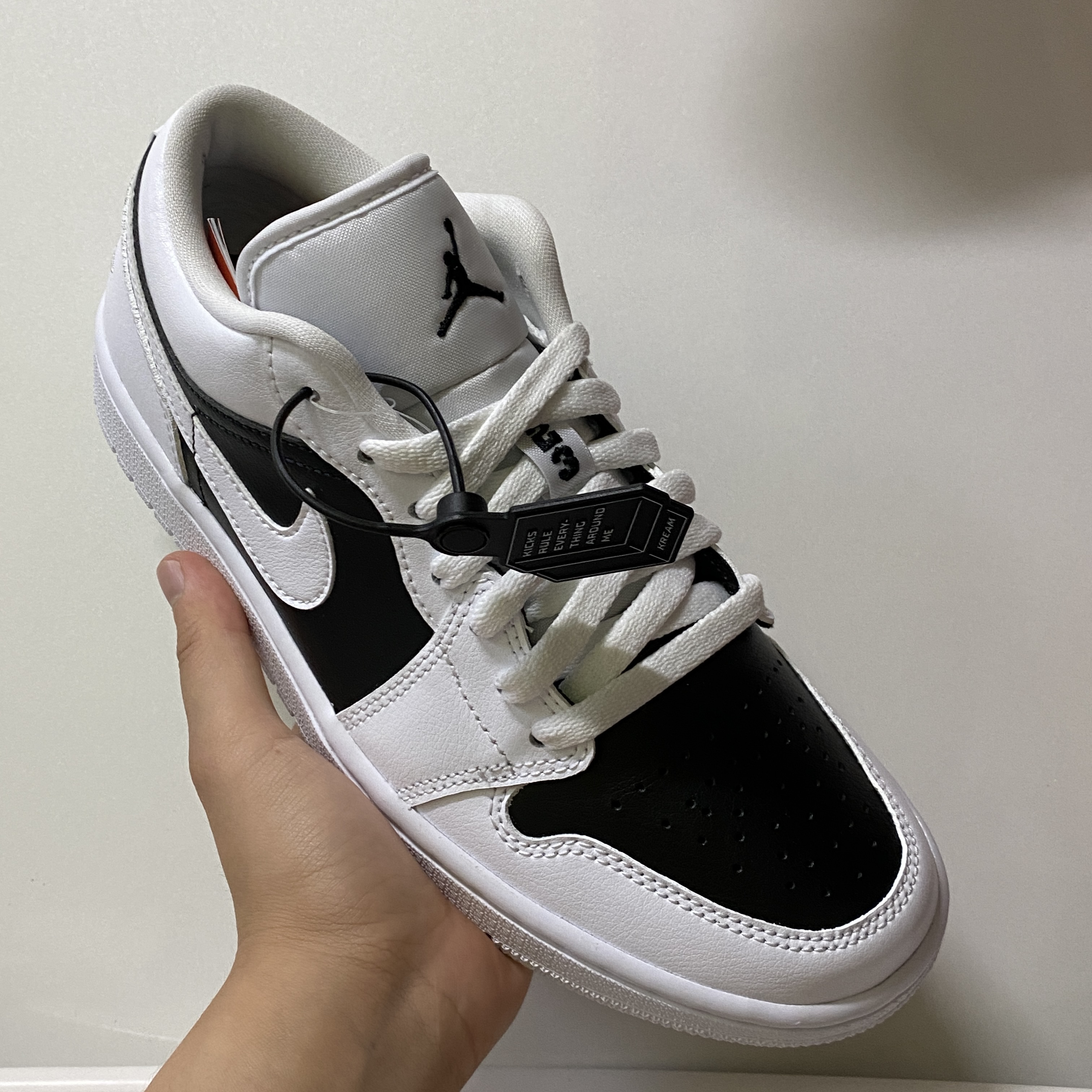 (W) Jordan 1 Low Panda 착용 스타일 - 2