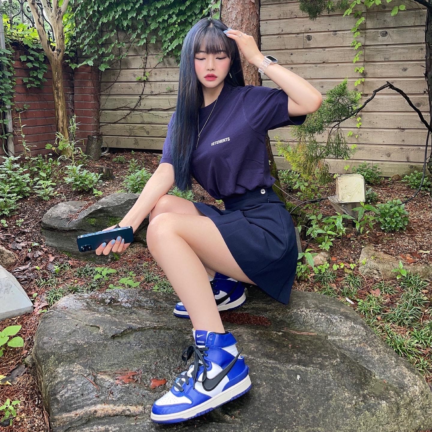 Nike x Ambush Dunk High Deep Royal Blue 착용 스타일 - 1