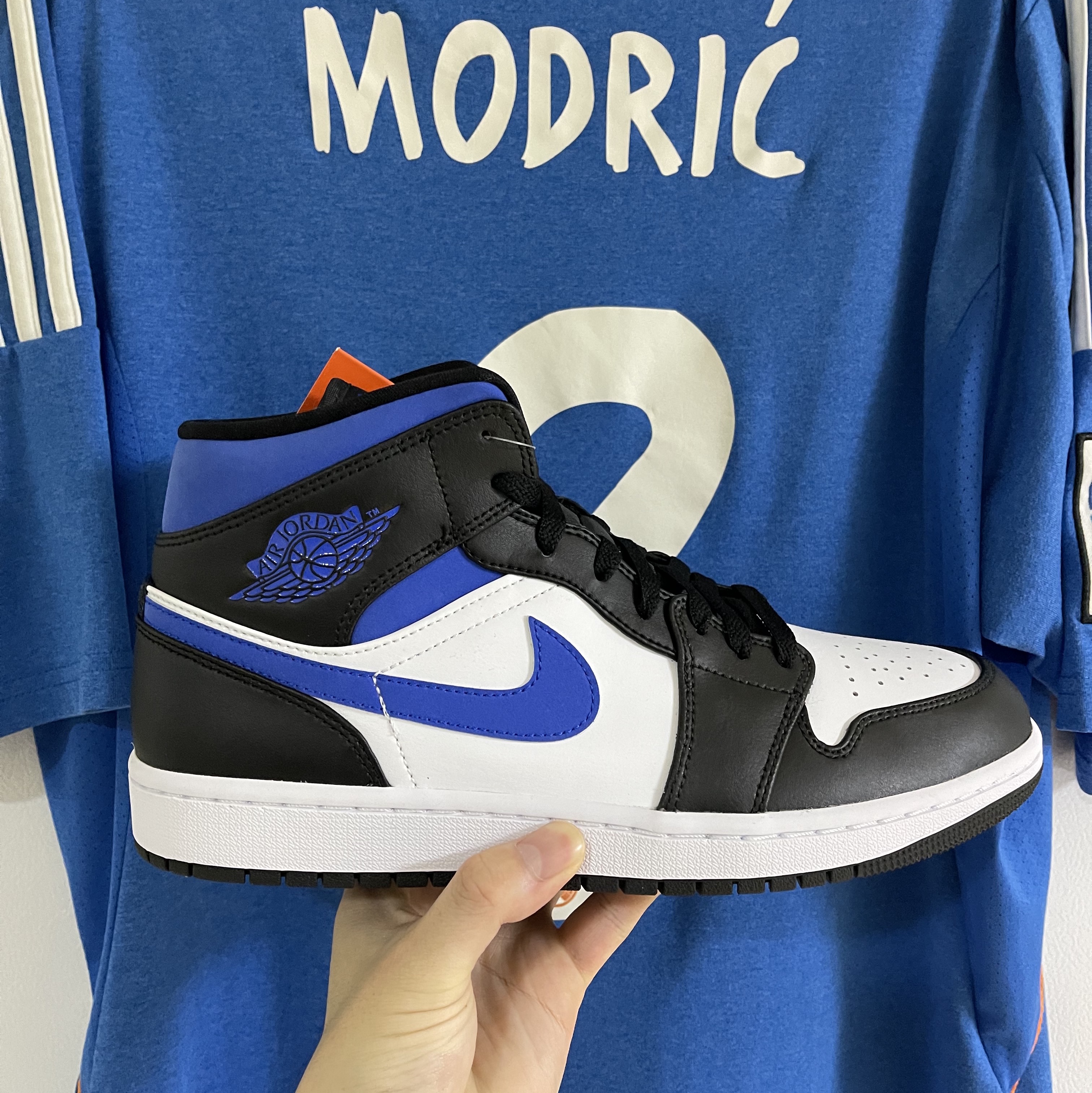Jordan 1 Mid Racer Blue 착용 스타일 - 1