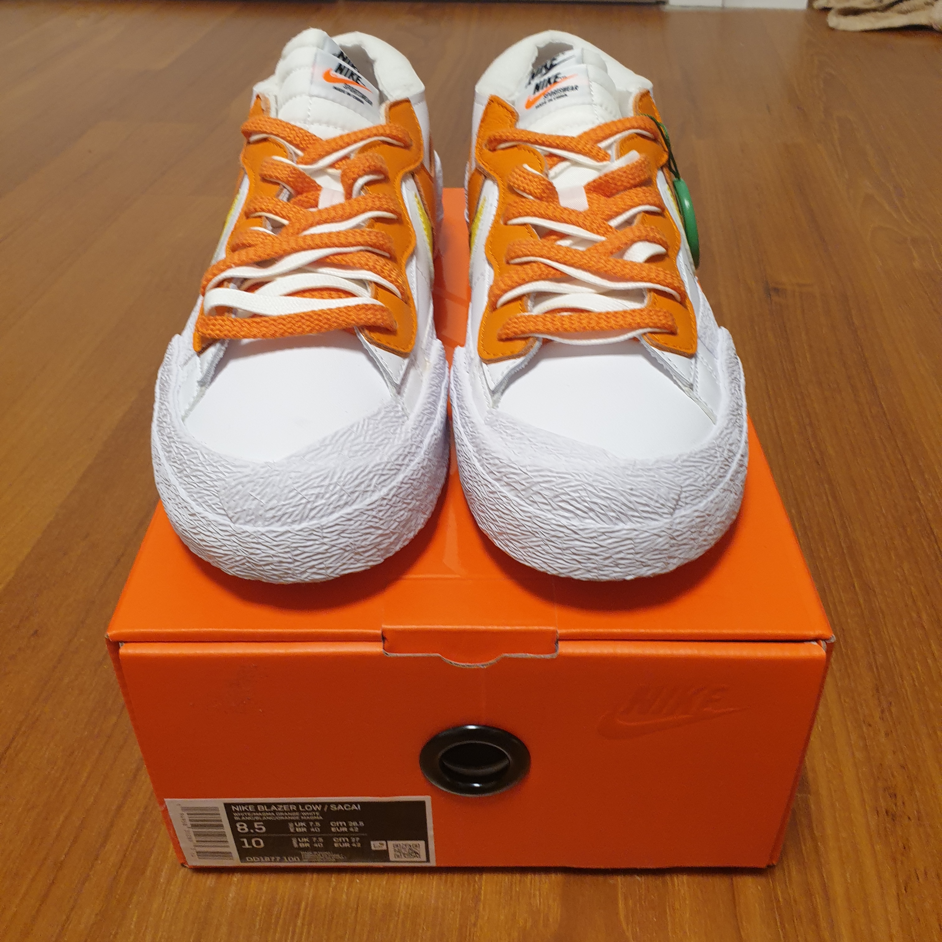 Nike x Sacai Blazer Low Magma Orange 착용 스타일 - 3