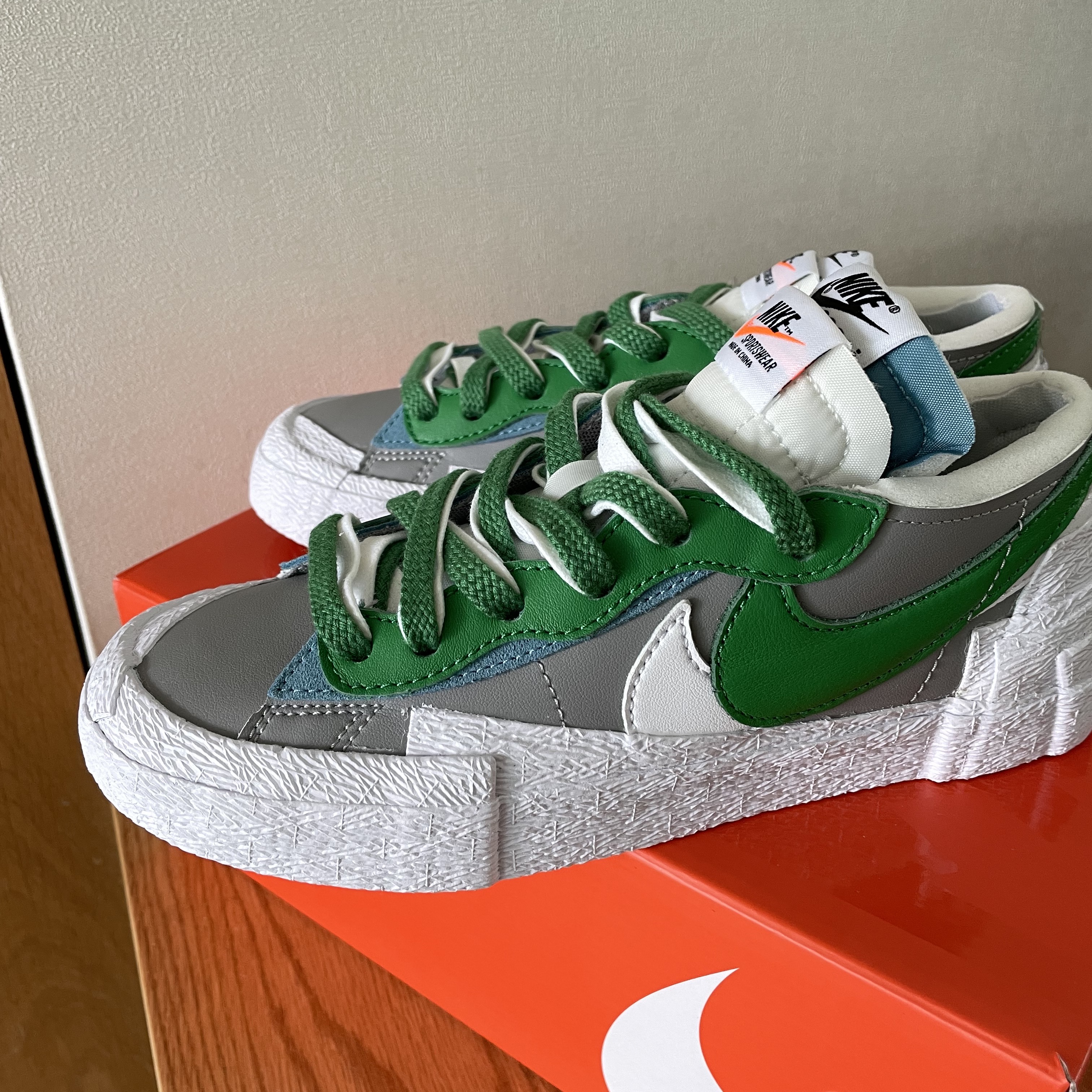 Nike x Sacai Blazer Low Classic Green 착용 스타일 - 1
