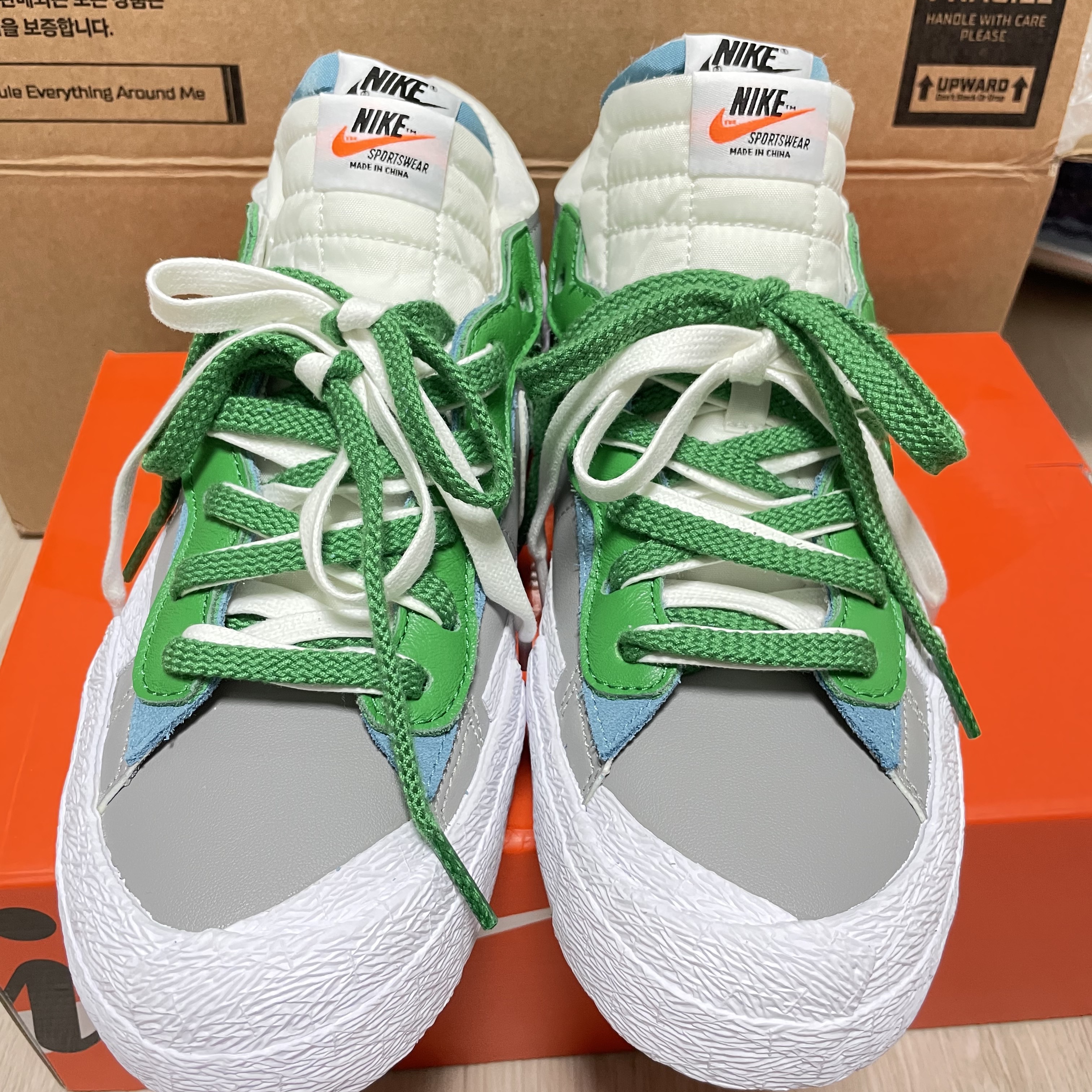 Nike x Sacai Blazer Low Classic Green 착용 스타일 - 3