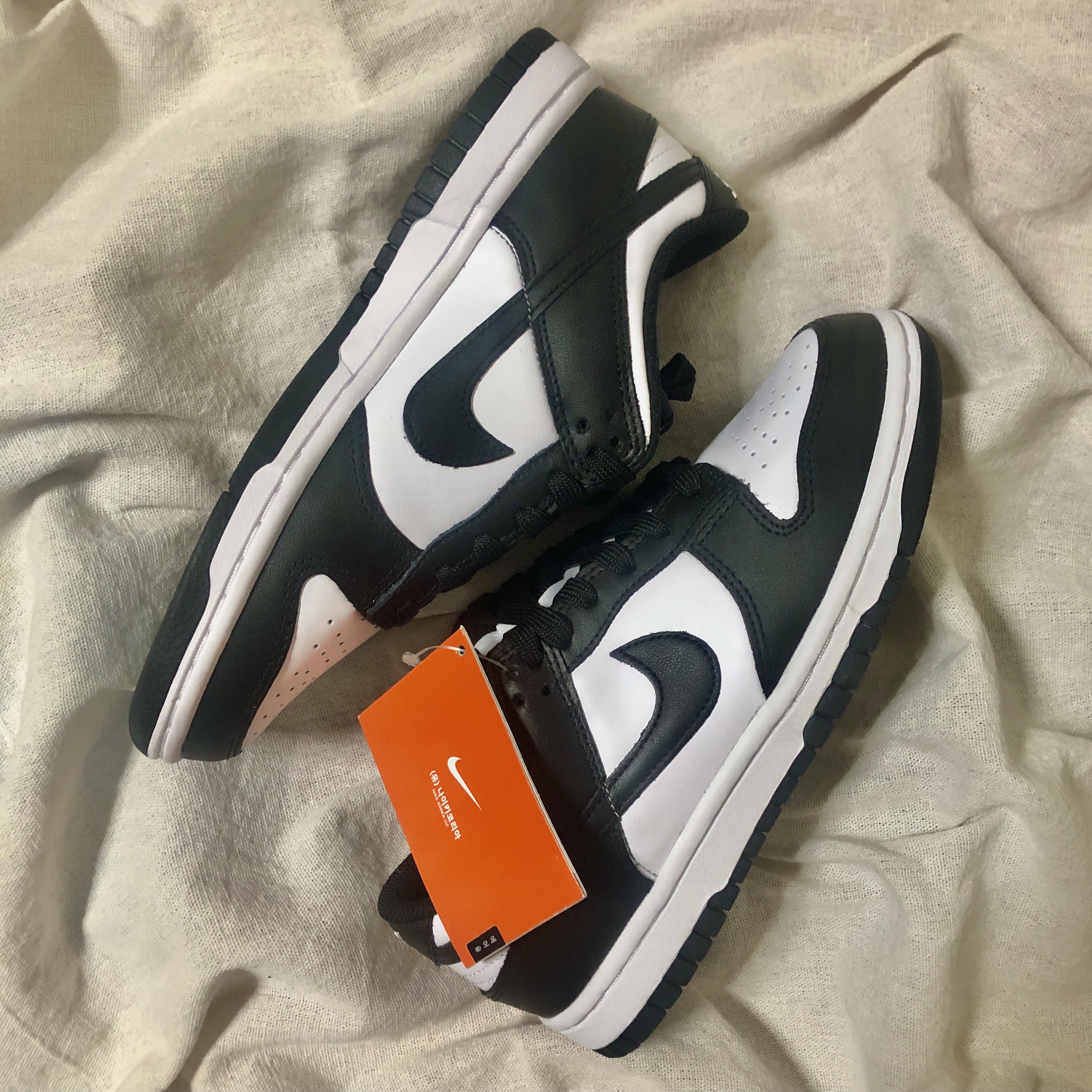 Nike Dunk Low Retro Black 착용 스타일