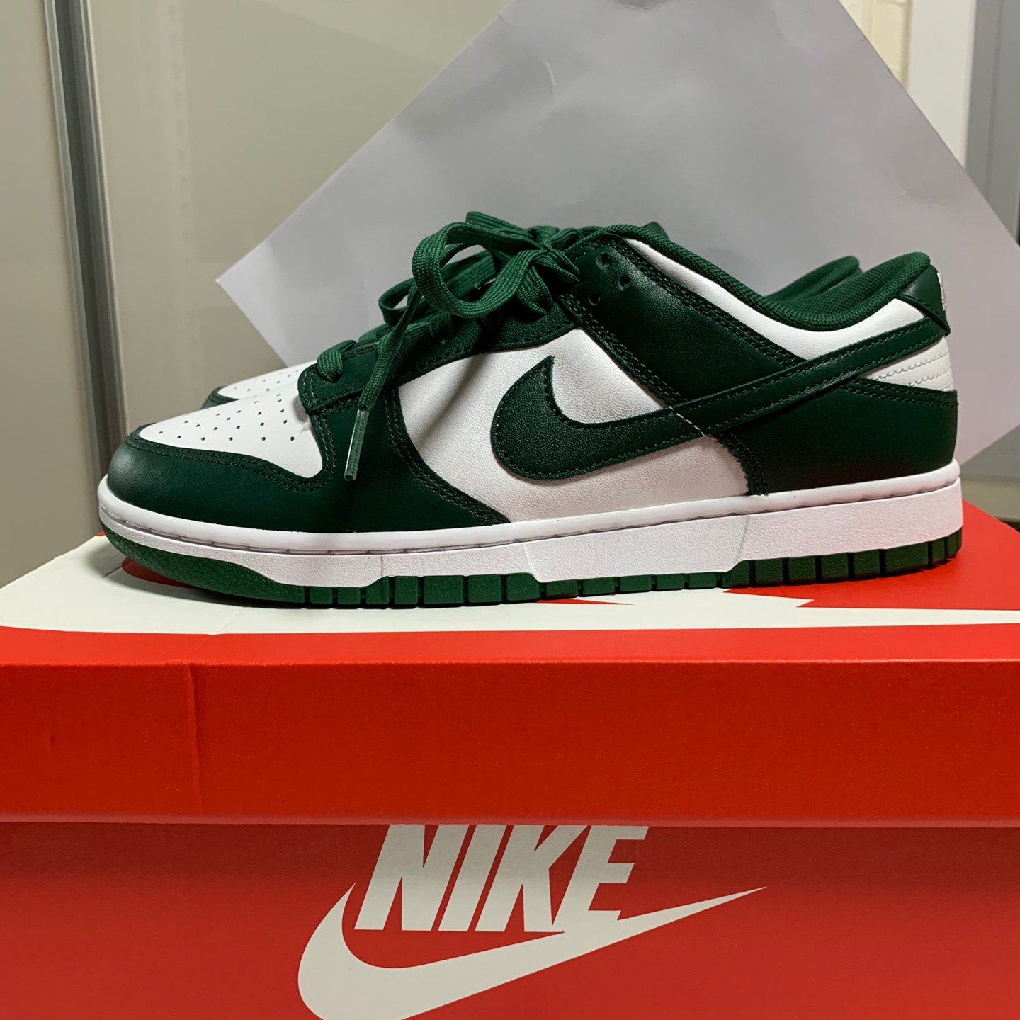 Nike Dunk Low Retro Varsity Green 착용 스타일 - 3