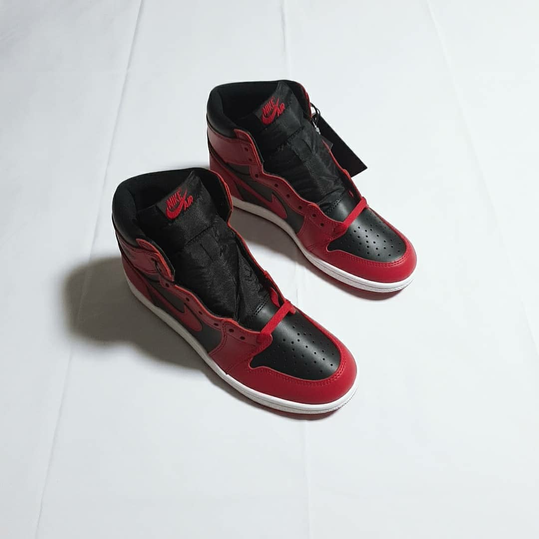 Jordan 1 High 85 Varsity Red 착용 스타일 - 3