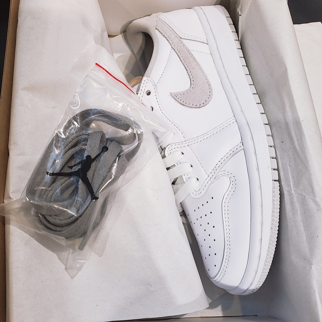 Jordan 1 Low OG Neutral Grey, (W) Jordan 1 Low OG Neutral Grey 착용 스타일 - 1