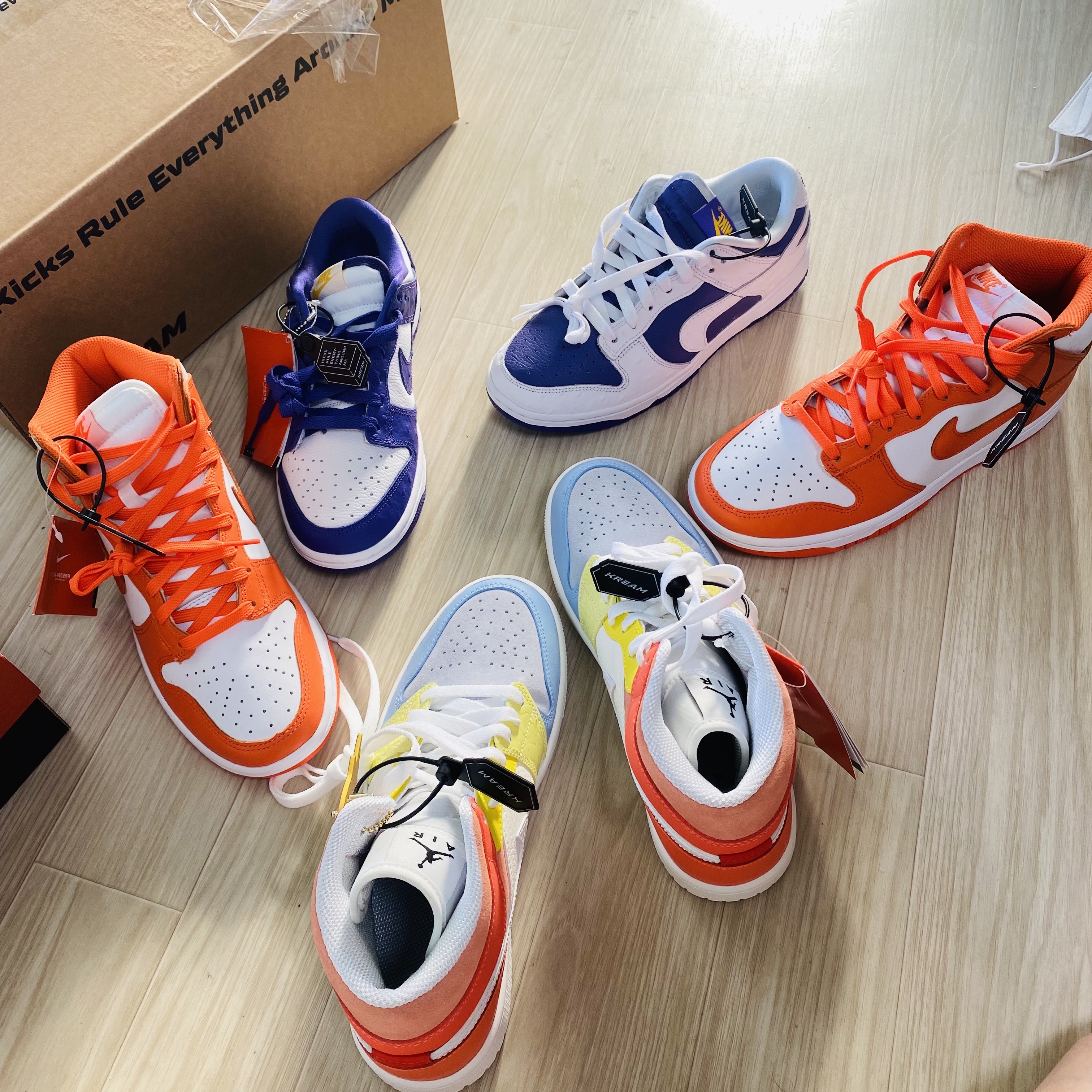 (W) Jordan 1 Mid To My First Coach, (W) Nike Dunk Low SE Flip 착용 스타일