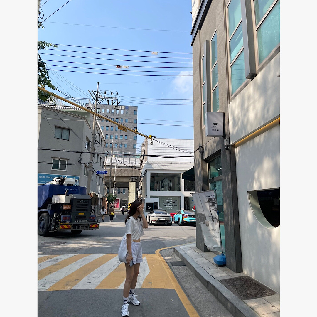 New Balance 530 White 착용 스타일 - 3