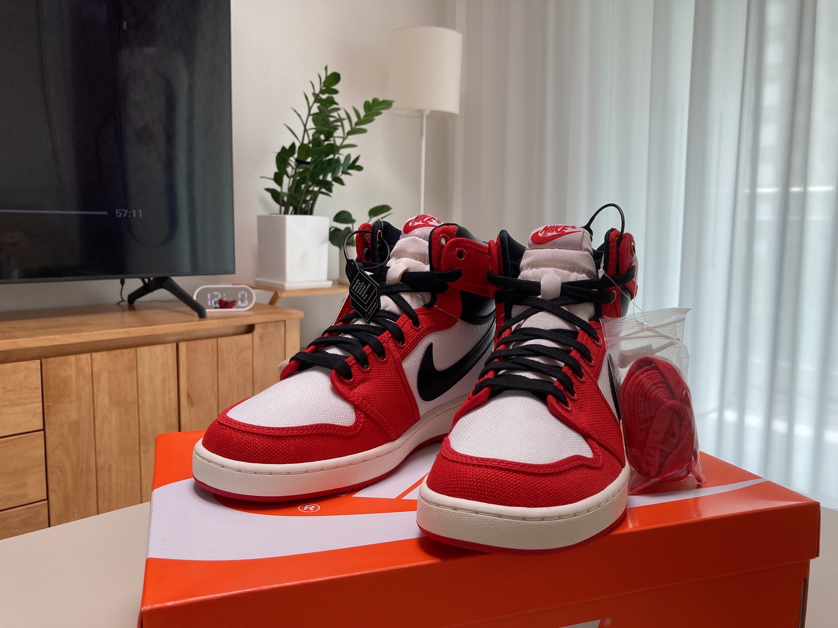 Jordan 1 KO Chicago 2021, Nike x Sacai Blazer Low Classic Green 착용 스타일 - 2