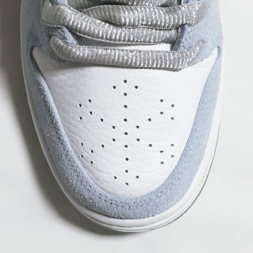 Nike x Sean Cliver SB Dunk Low Holiday Special (Special Box) 착용 스타일 - 2