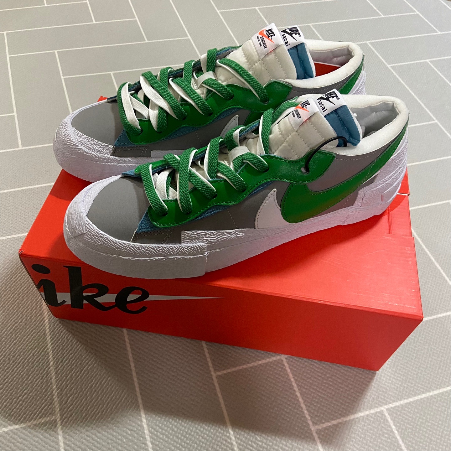 Nike x Sacai Blazer Low Classic Green 착용 스타일