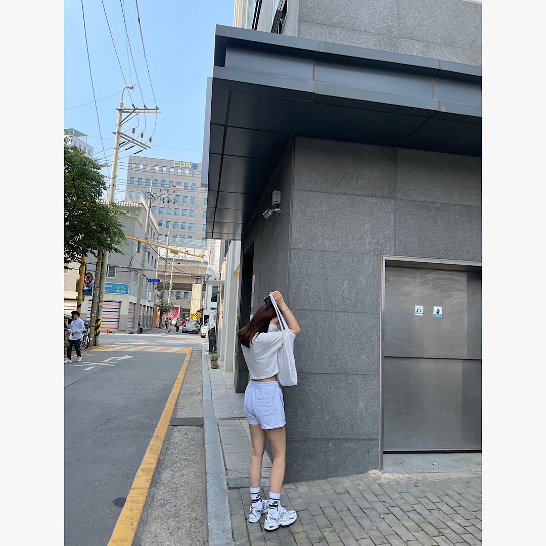 New Balance 530 White 착용 스타일 - 2
