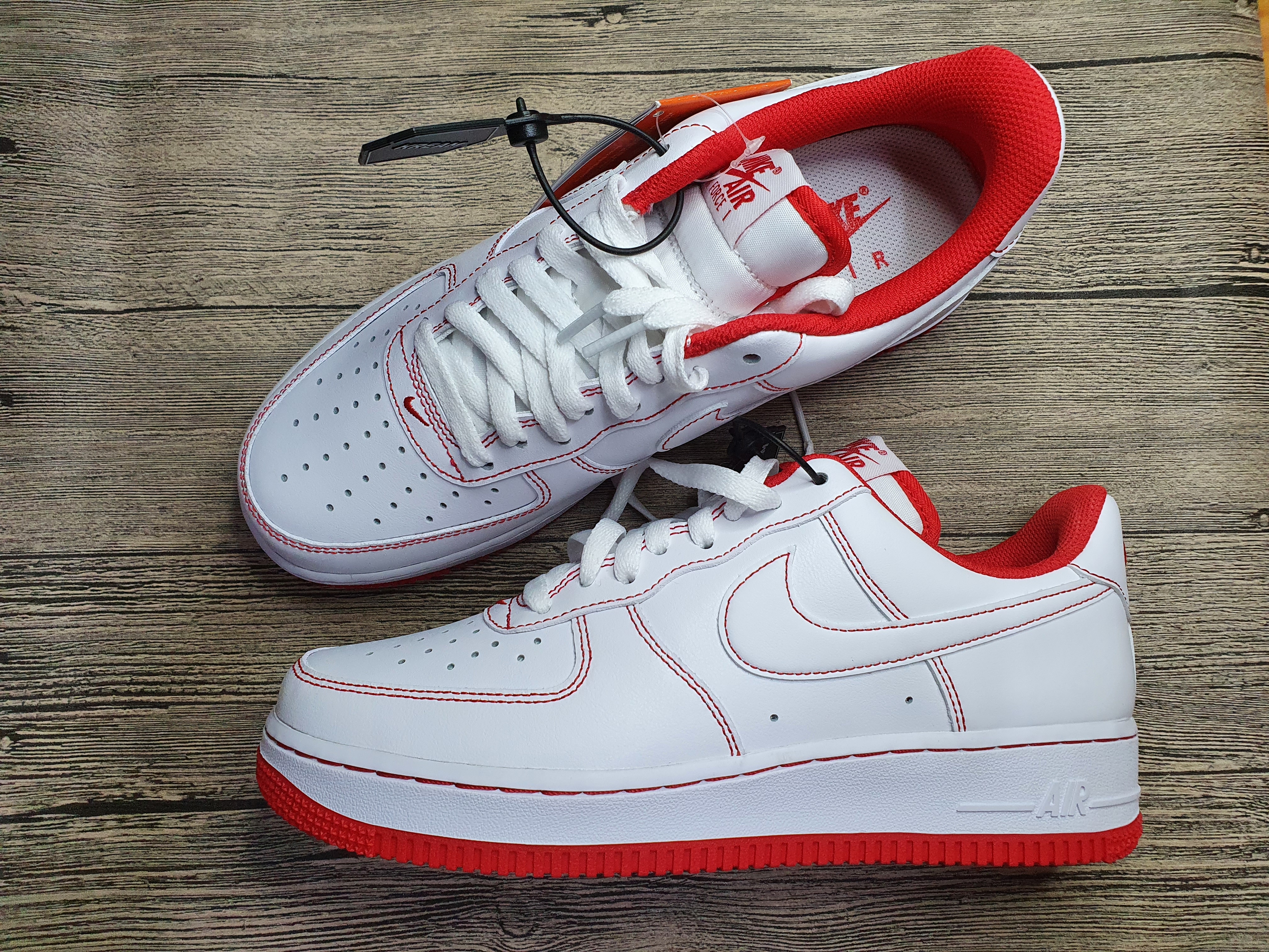 Nike Air Force 1 '07 Stitch Radiant Red 착용 스타일