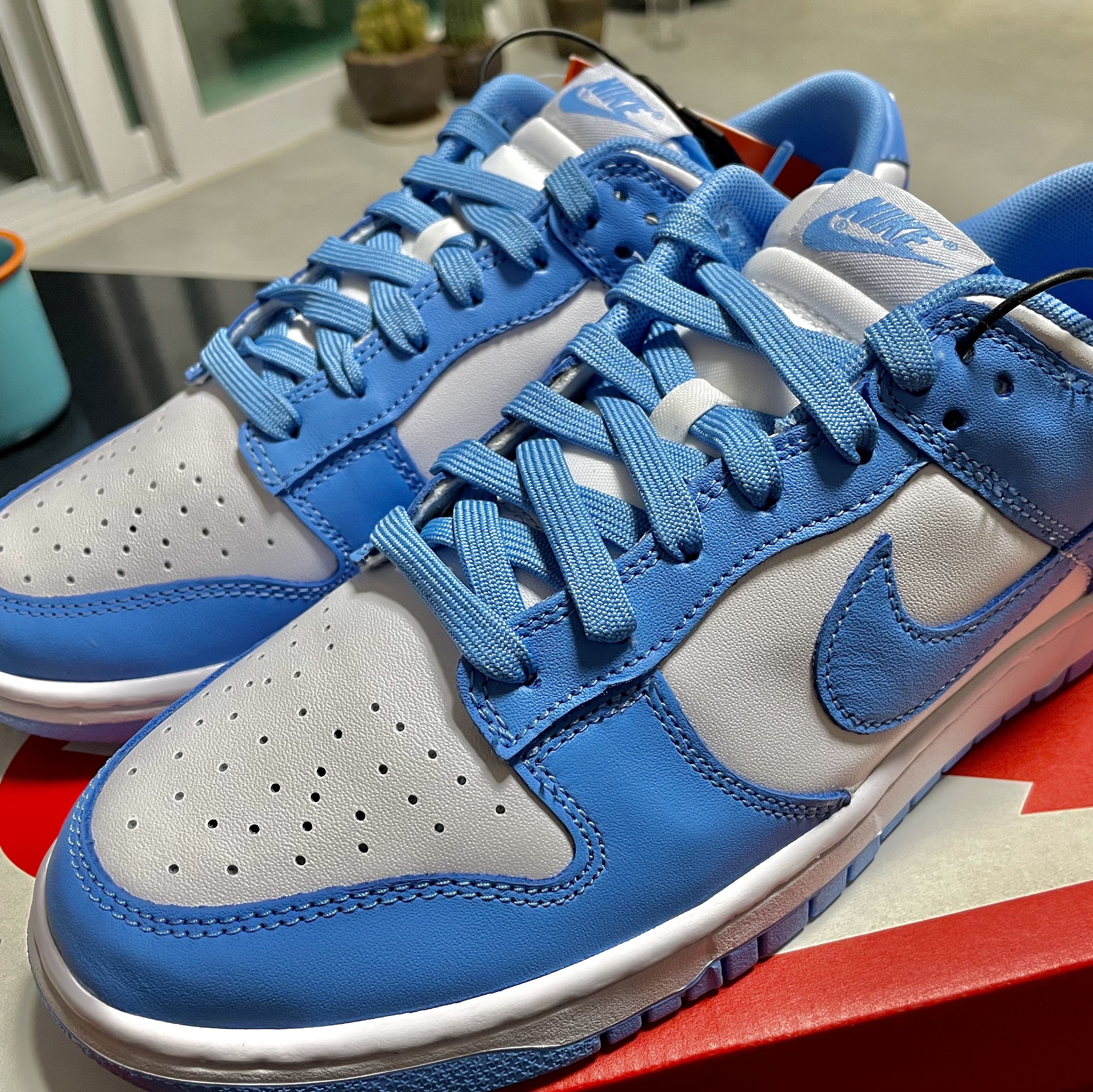 Nike Dunk Low Retro University Blue 착용 스타일