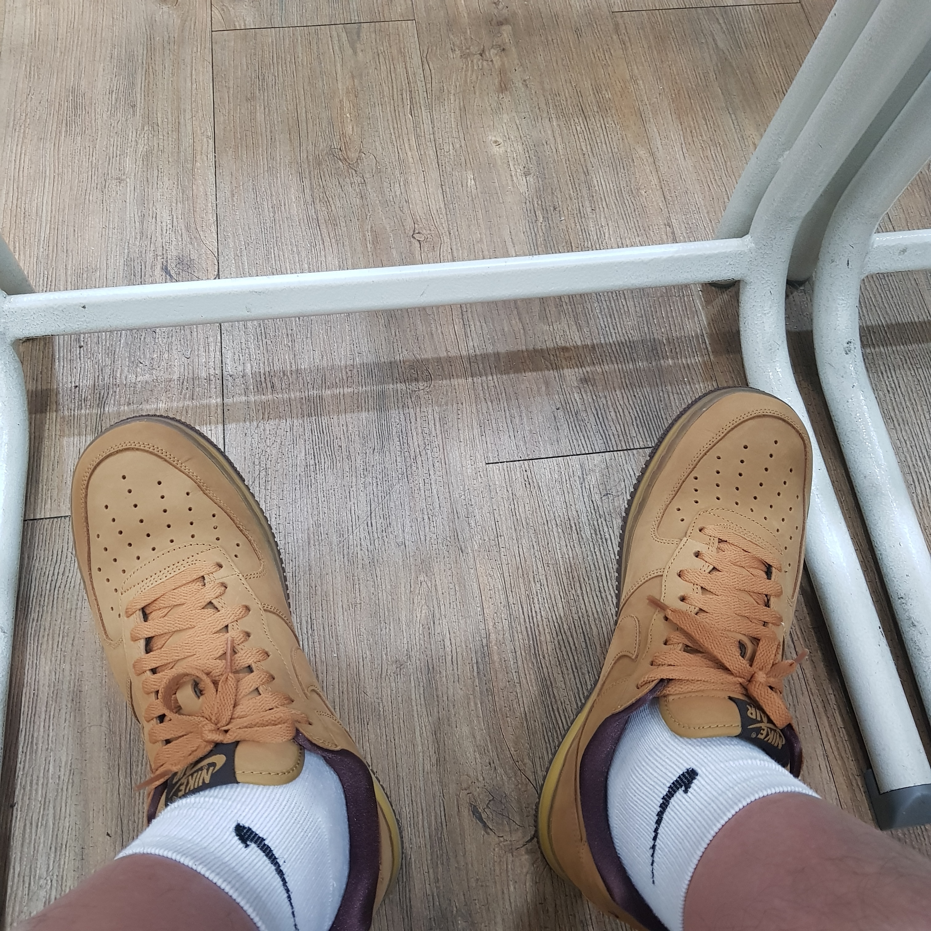 Nike Air Force 1 Low Retro SP Wheat Mocha 착용 스타일