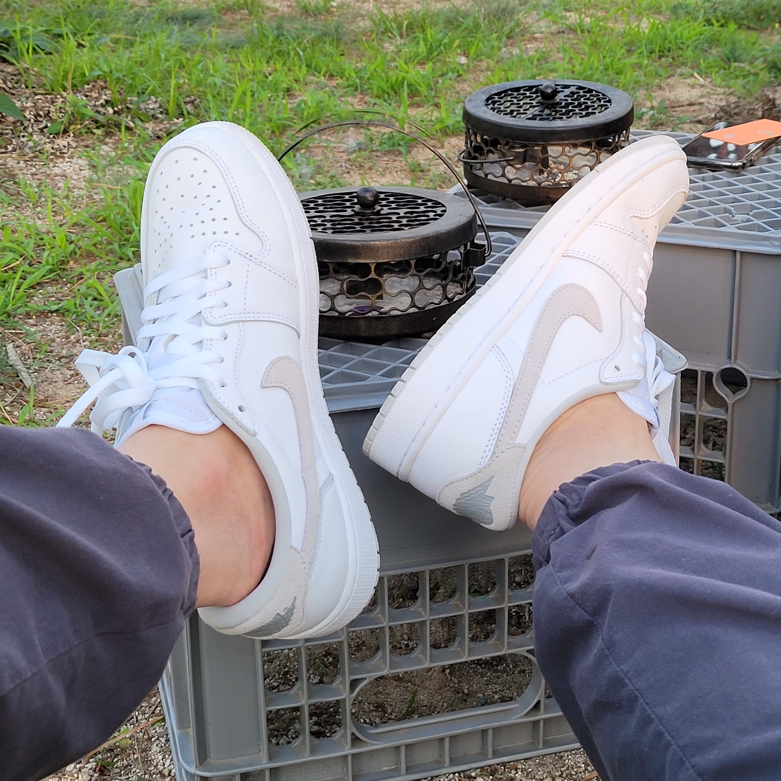 Jordan 1 Low OG Neutral Grey 착용 스타일