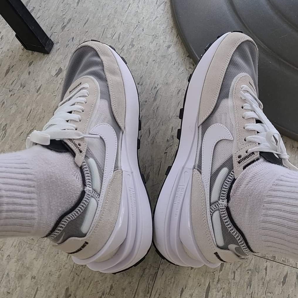 Nike Waffle One Infinite Lilac 착용 스타일