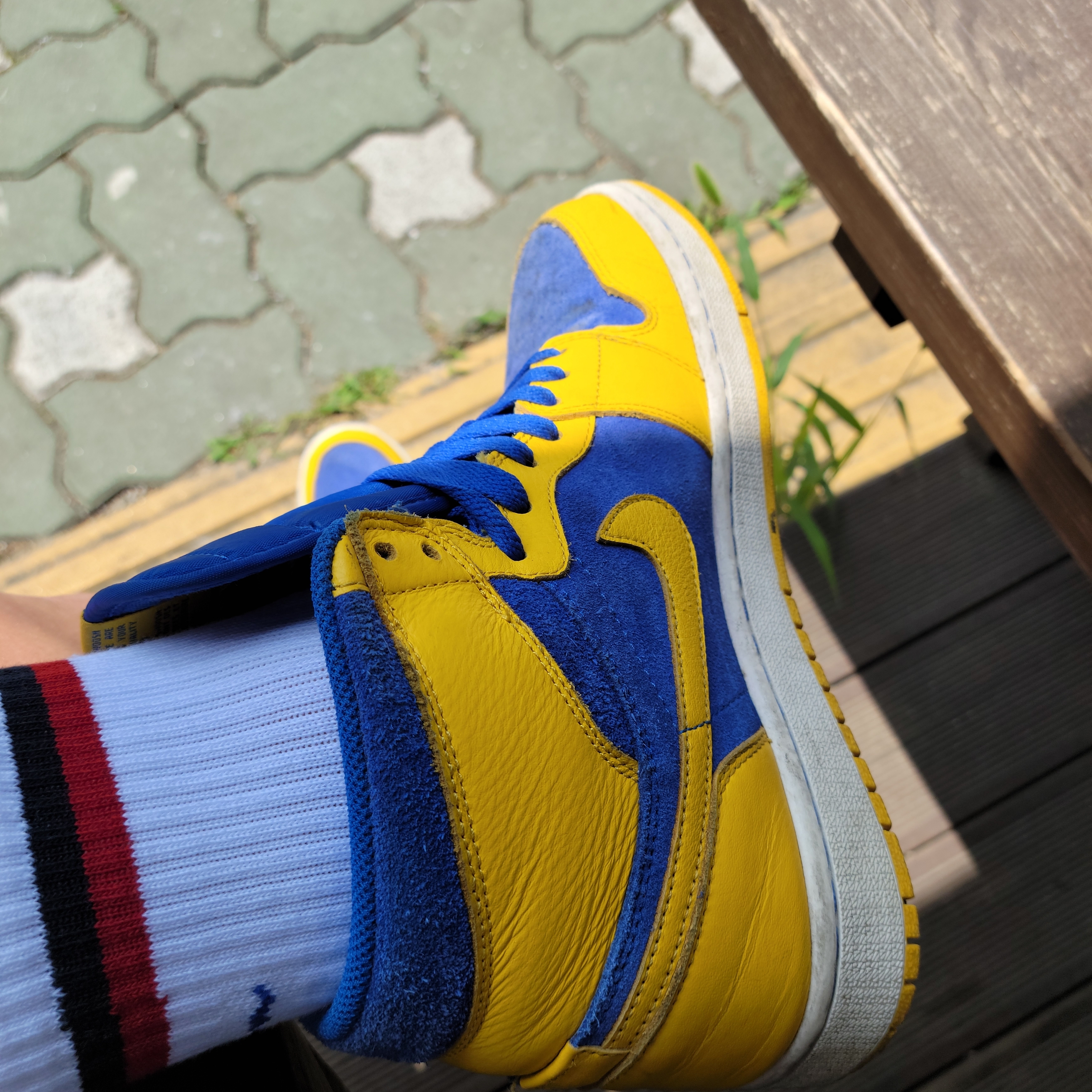 Jordan 1 Retro High OG Laney 착용 스타일