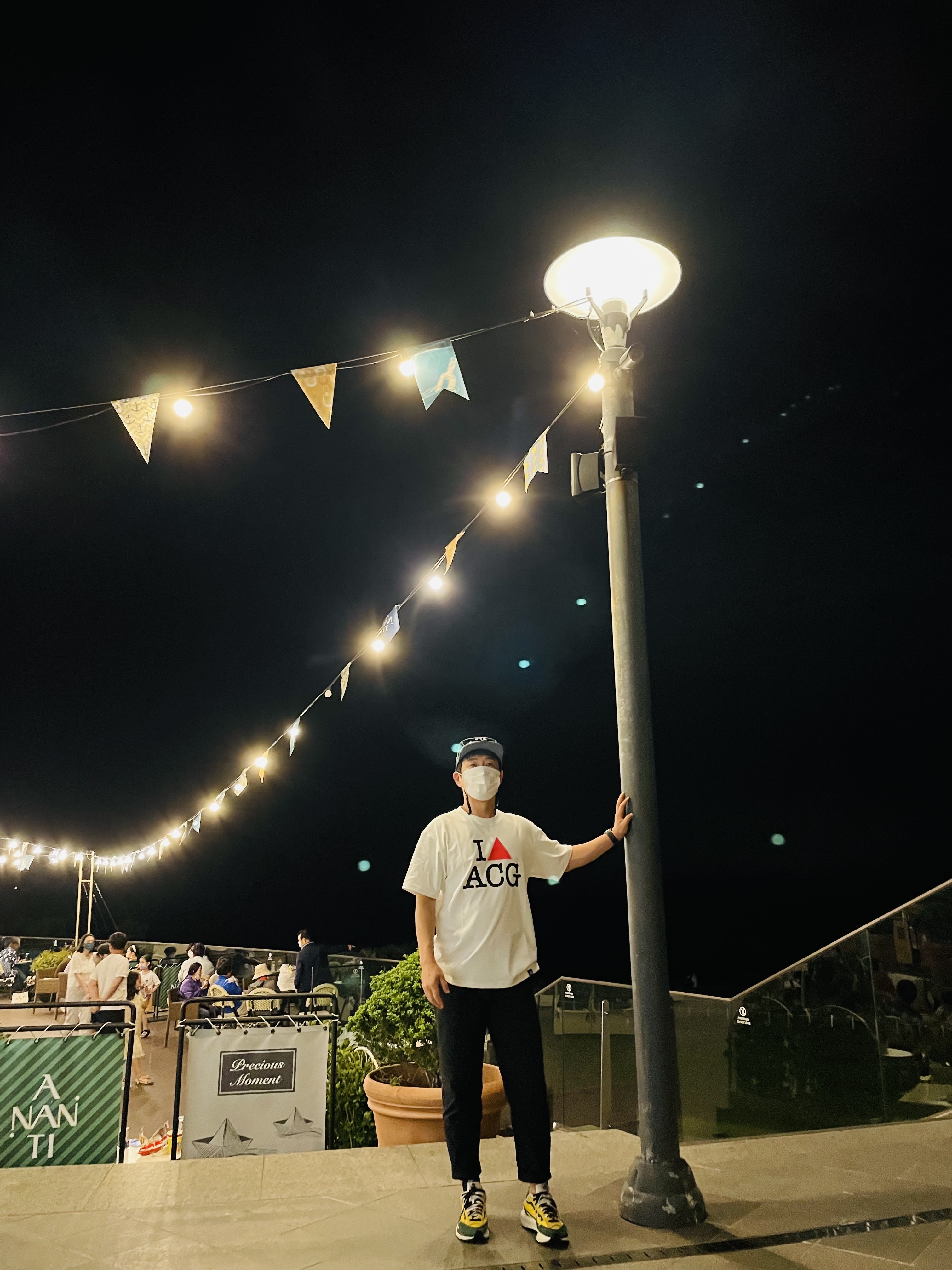 Nike x Sacai VaporWaffle Tour Yellow & Gorge Green Sail, Nike NRG Heart ACG T-Shirt White - US/EU 착용 스타일 - 1