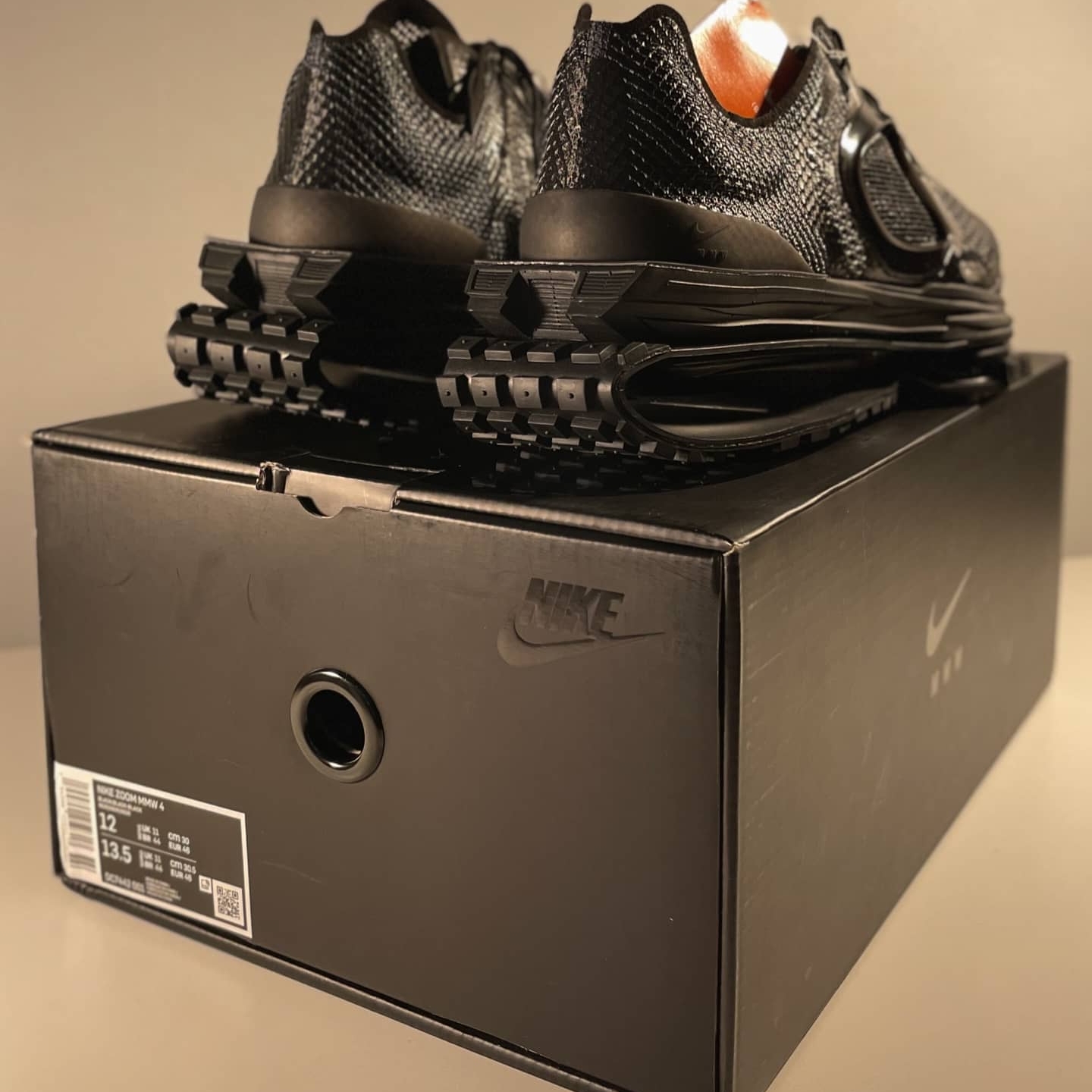 Nike x Matthew M Williams Zoom 004 Triple Black 착용 스타일 - 5
