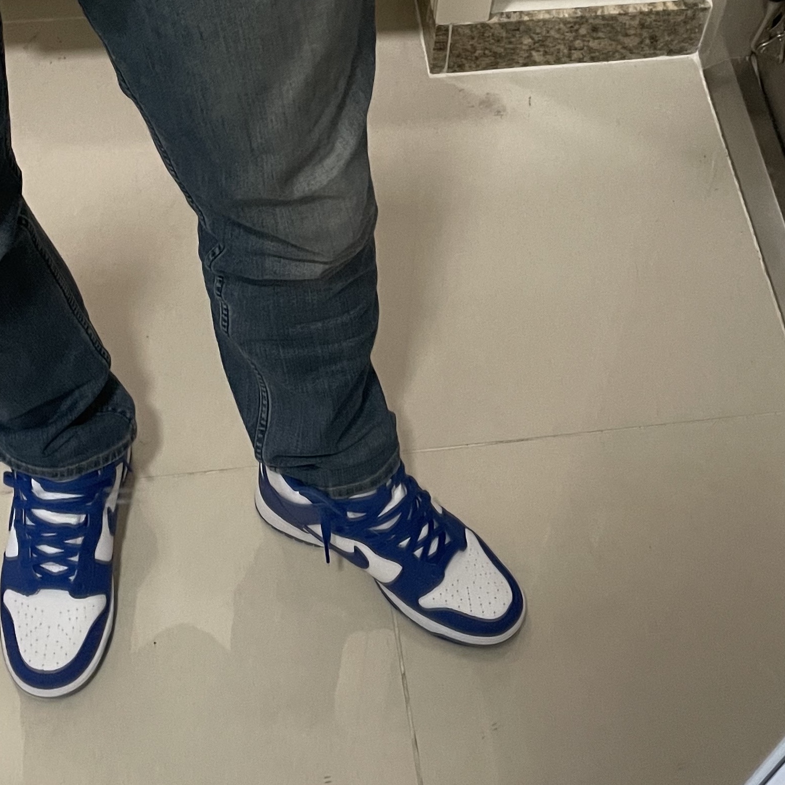 Nike Dunk High Retro Game Royal 착용 스타일 - 1