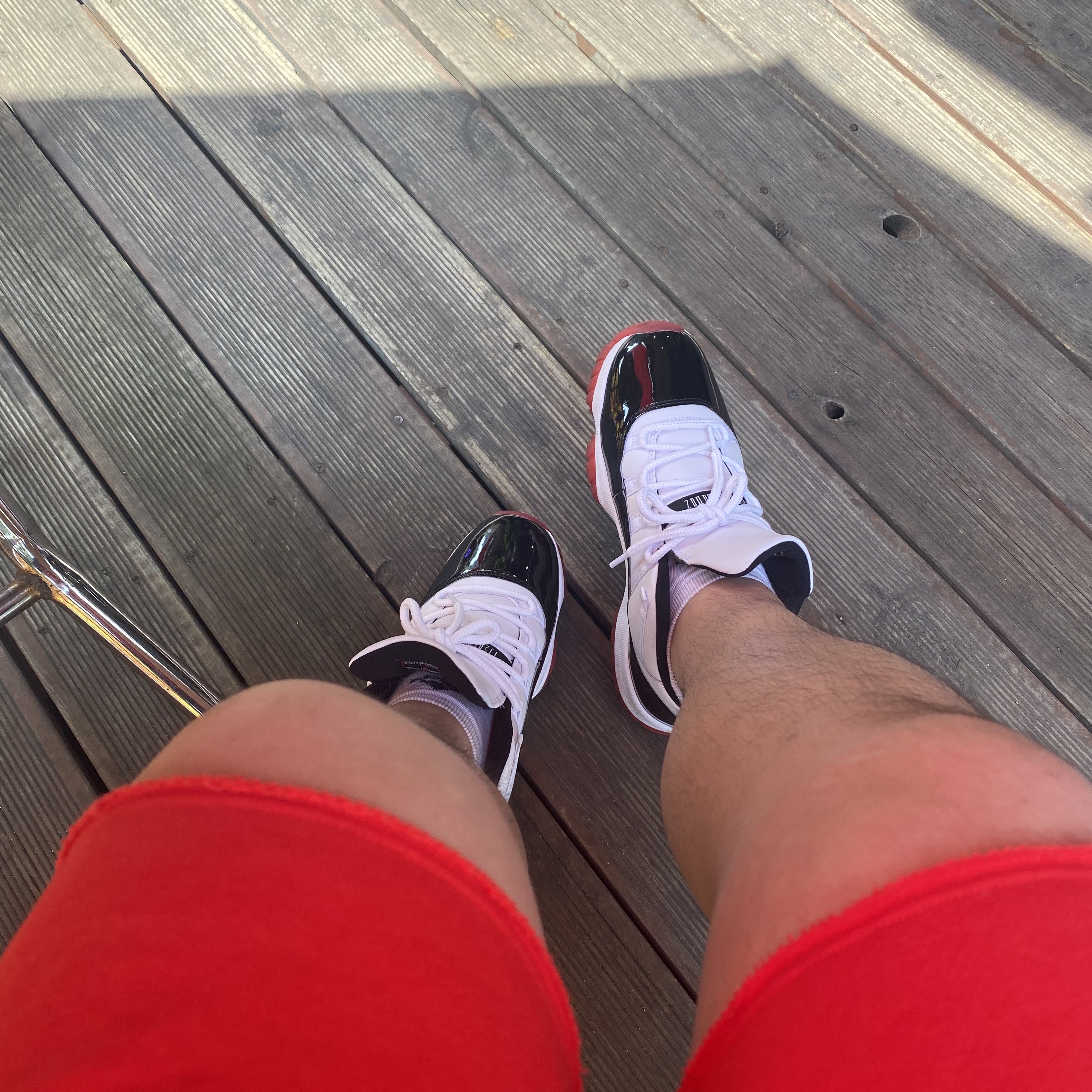 Jordan 11 Retro Low Concord Bred 착용 스타일