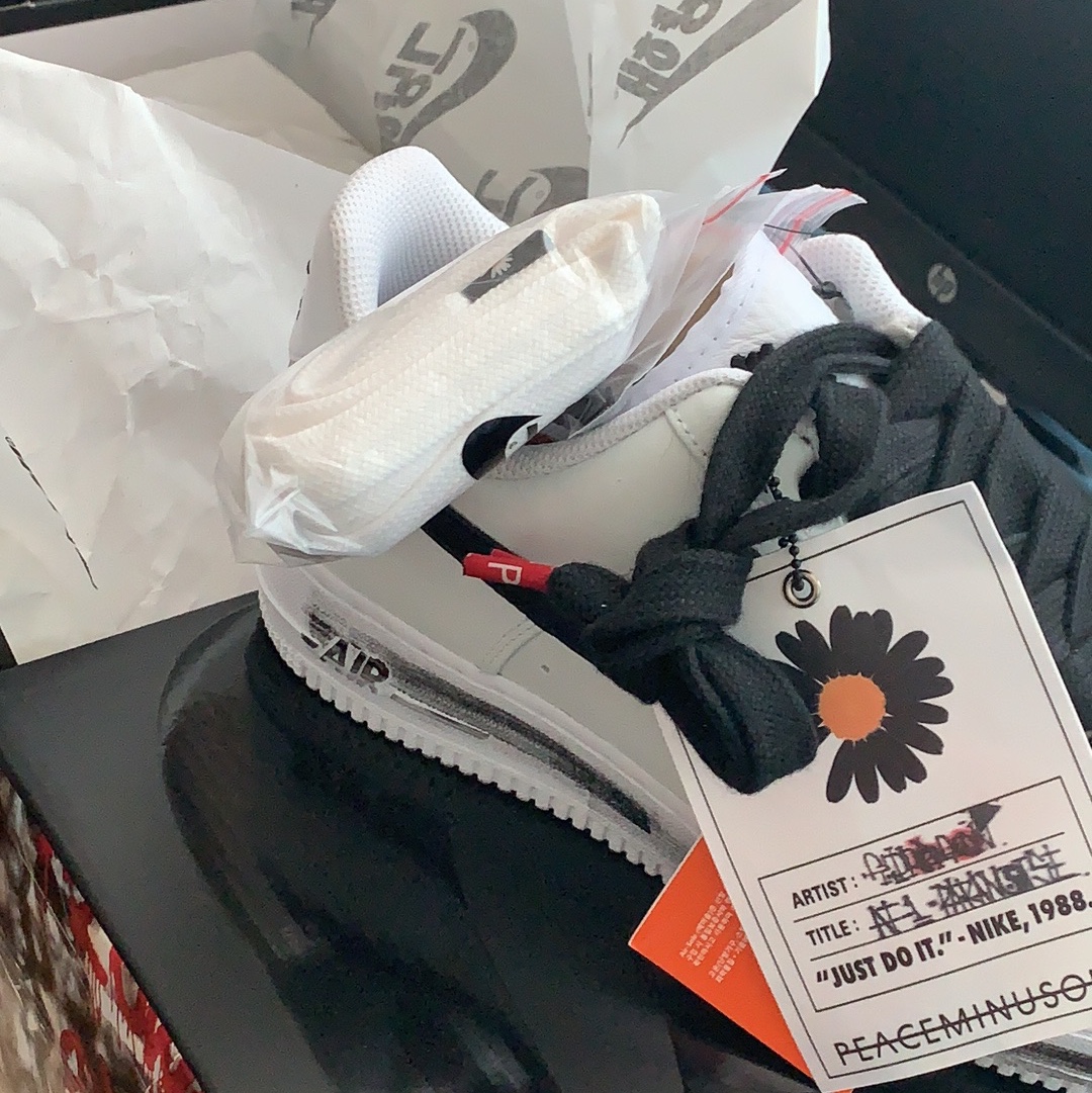 Nike x Peaceminusone Air Force 1 Low Para-Noise 2.0 착용 스타일