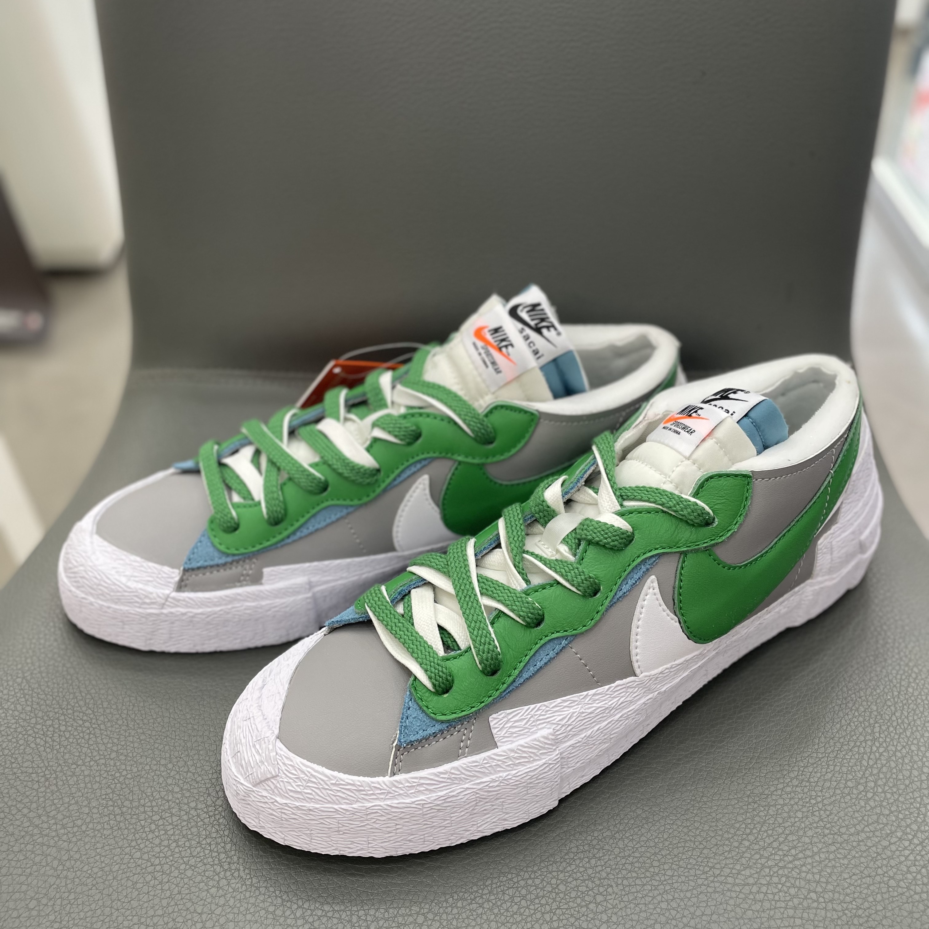 Nike x Sacai Blazer Low Classic Green 착용 스타일 - 2