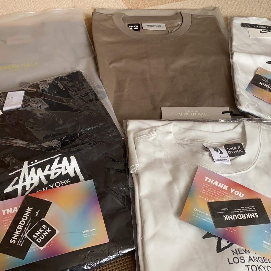 Nike x Stussy WT T-Shirt White - US/EU, Essentials T-Shirt Taupe - 21SS 착용 스타일