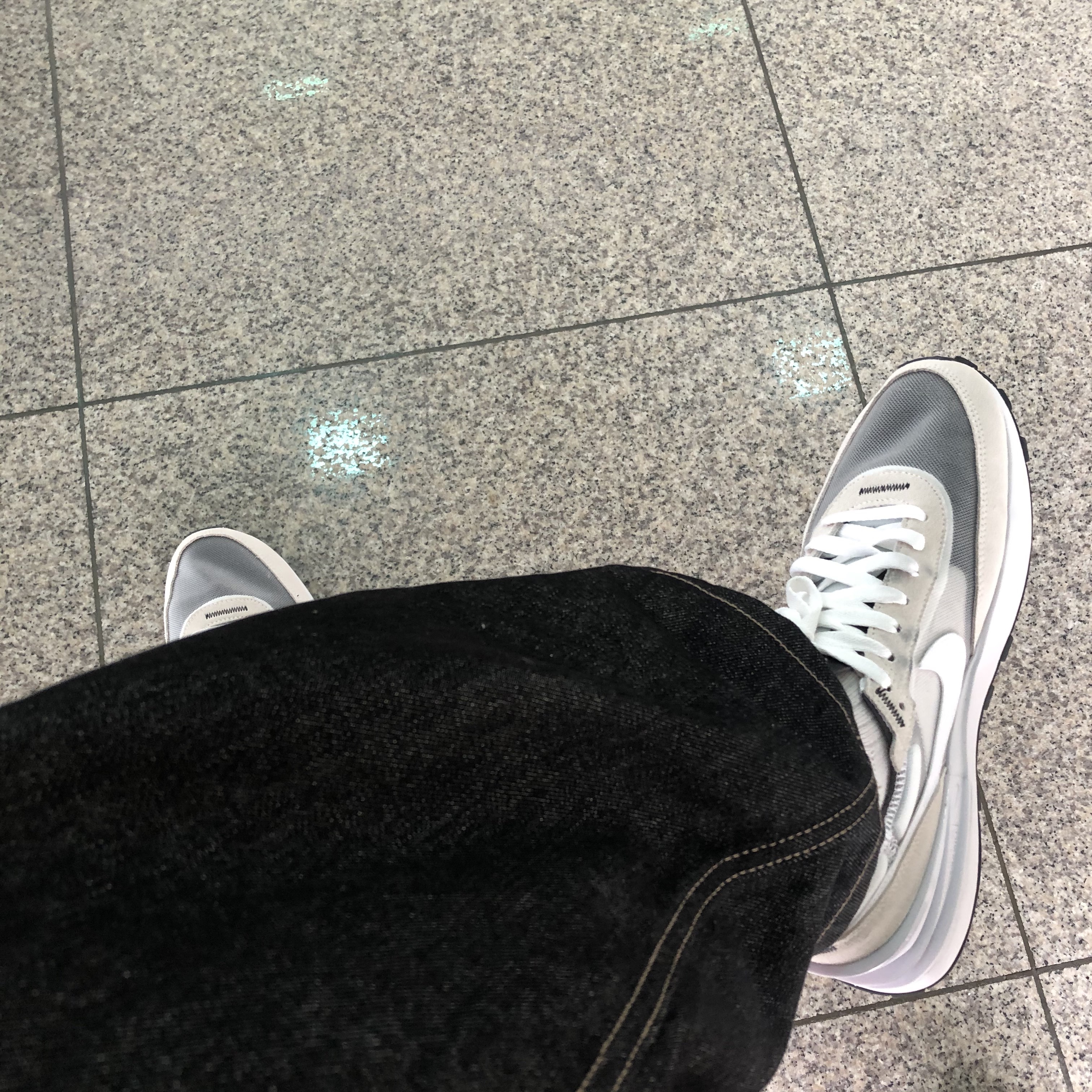 Nike Waffle One Infinite Lilac 착용 스타일 - 2