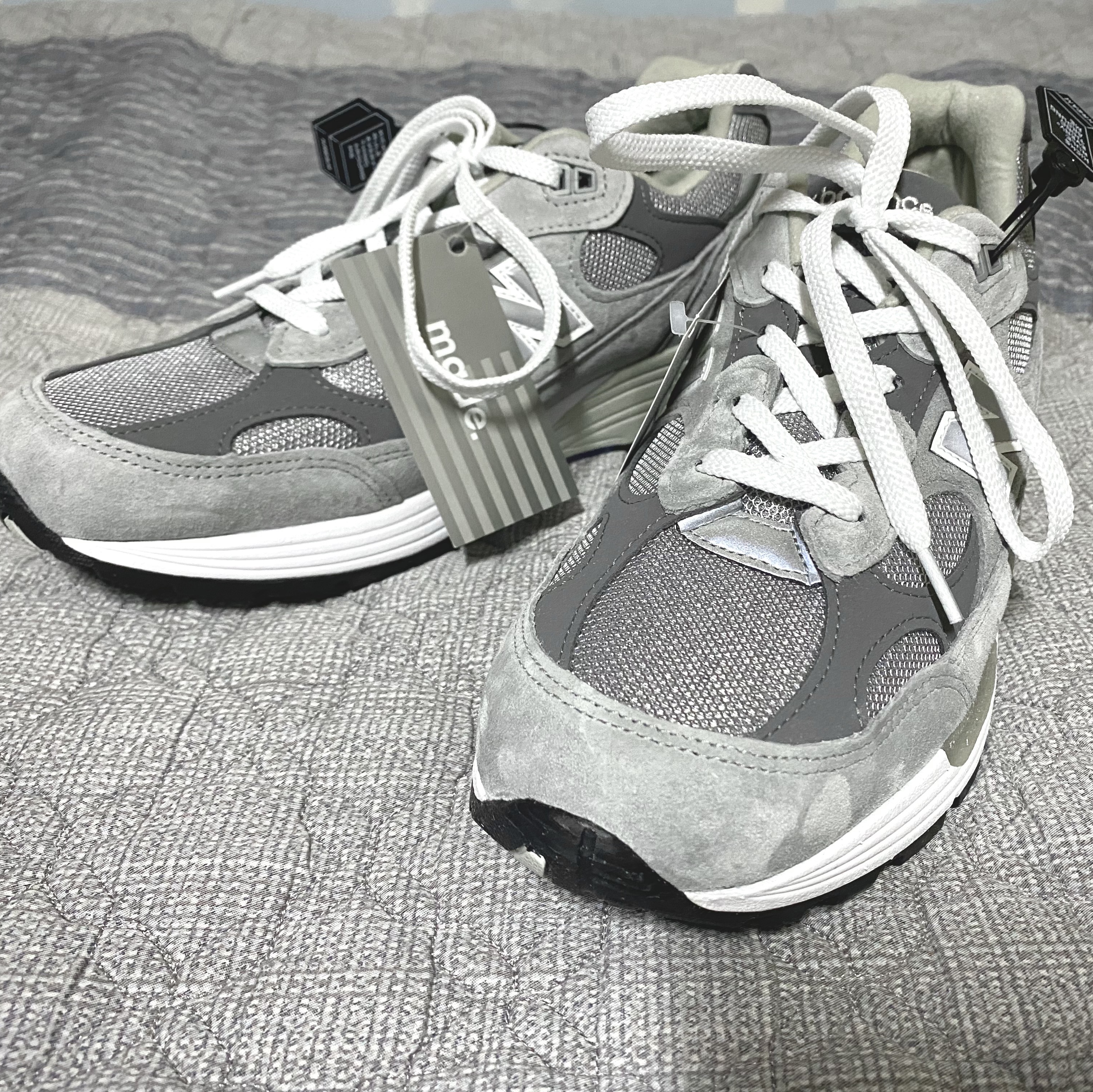 New Balance 992 Made in USA Grey - D Standard 착용 스타일