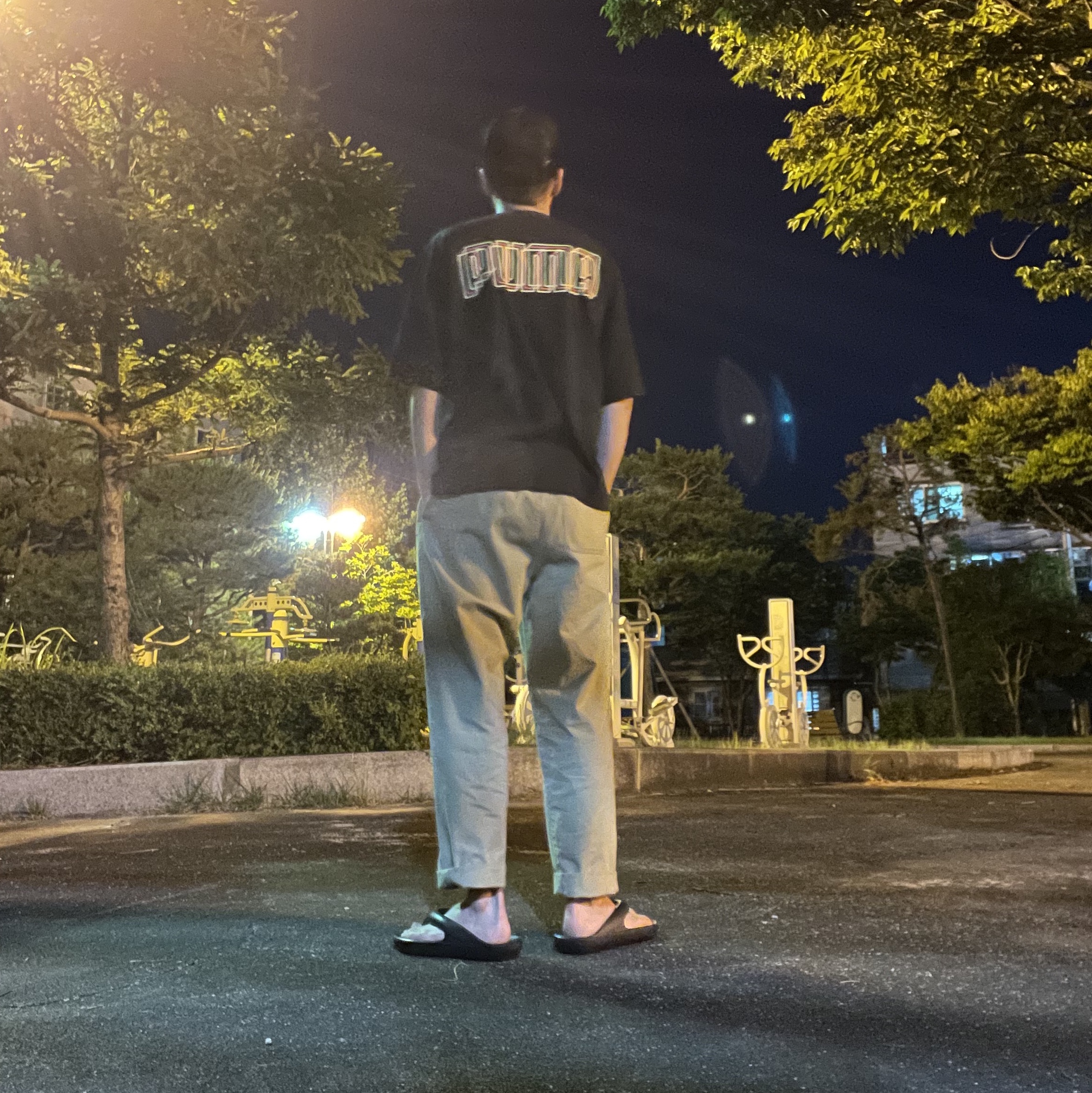 New Balance x Taw&Toe Flip Flop Black 착용 스타일