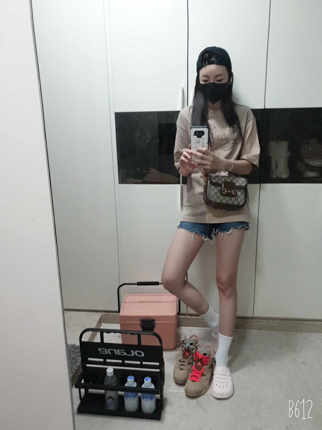 Jordan 6 x Travis Scott Retro SP British Khaki, Jordan x Travis Scott S/S Top - Asia 착용 스타일 - 4