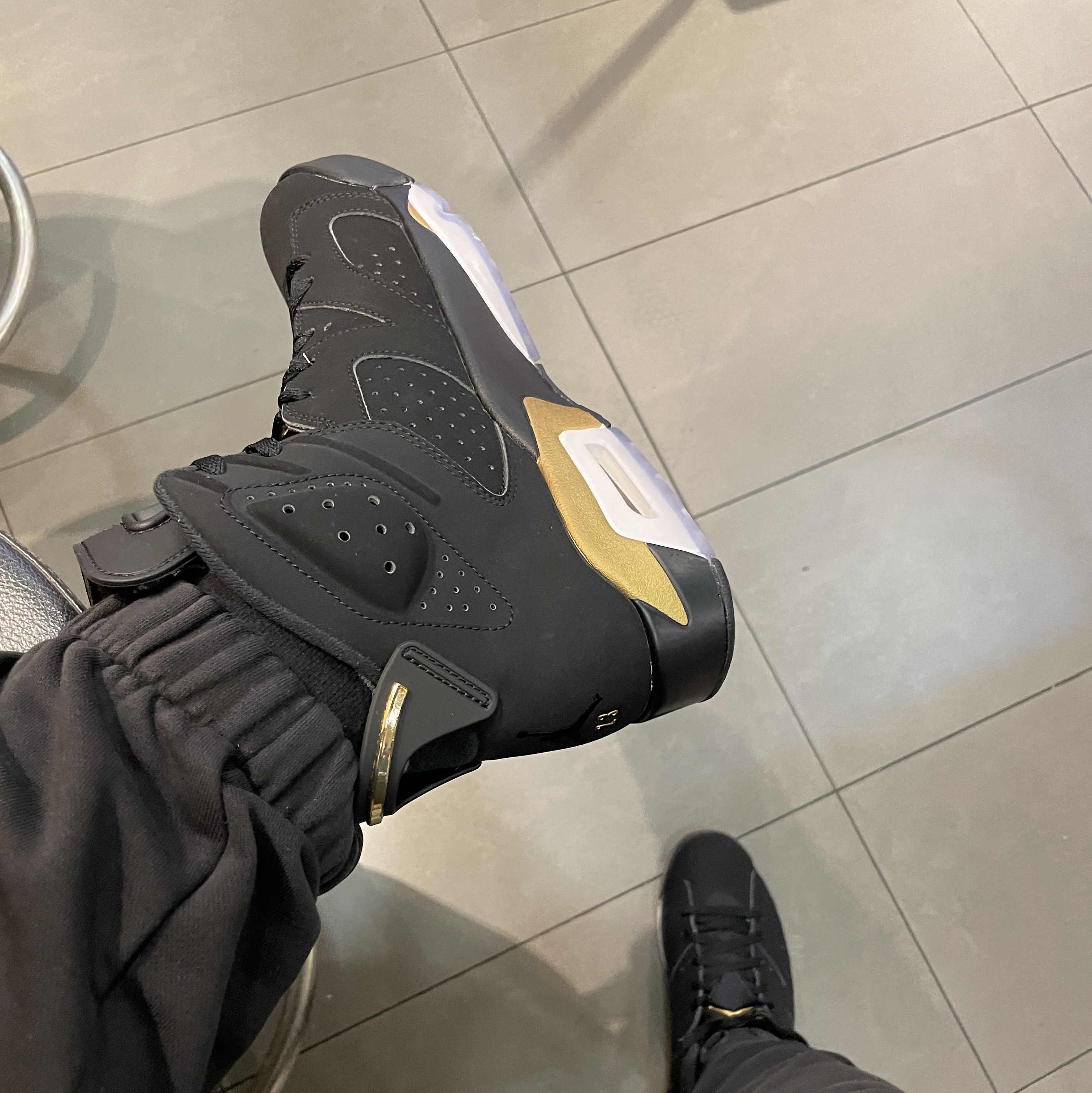 Jordan 6 Retro DMP 2020 착용 스타일
