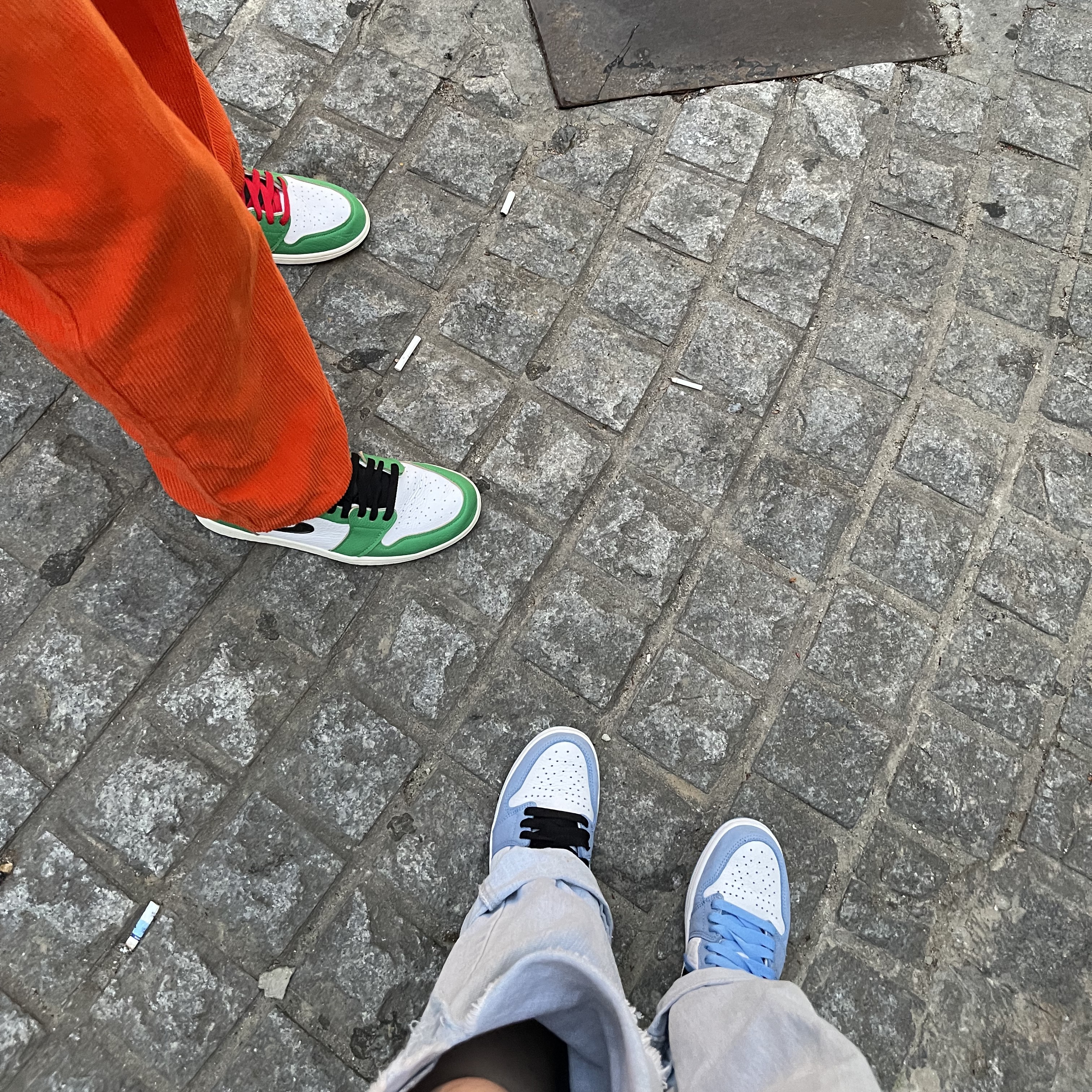 (W) Jordan 1 Retro High OG Lucky Green, Jordan 1 Retro High OG University Blue 착용 스타일