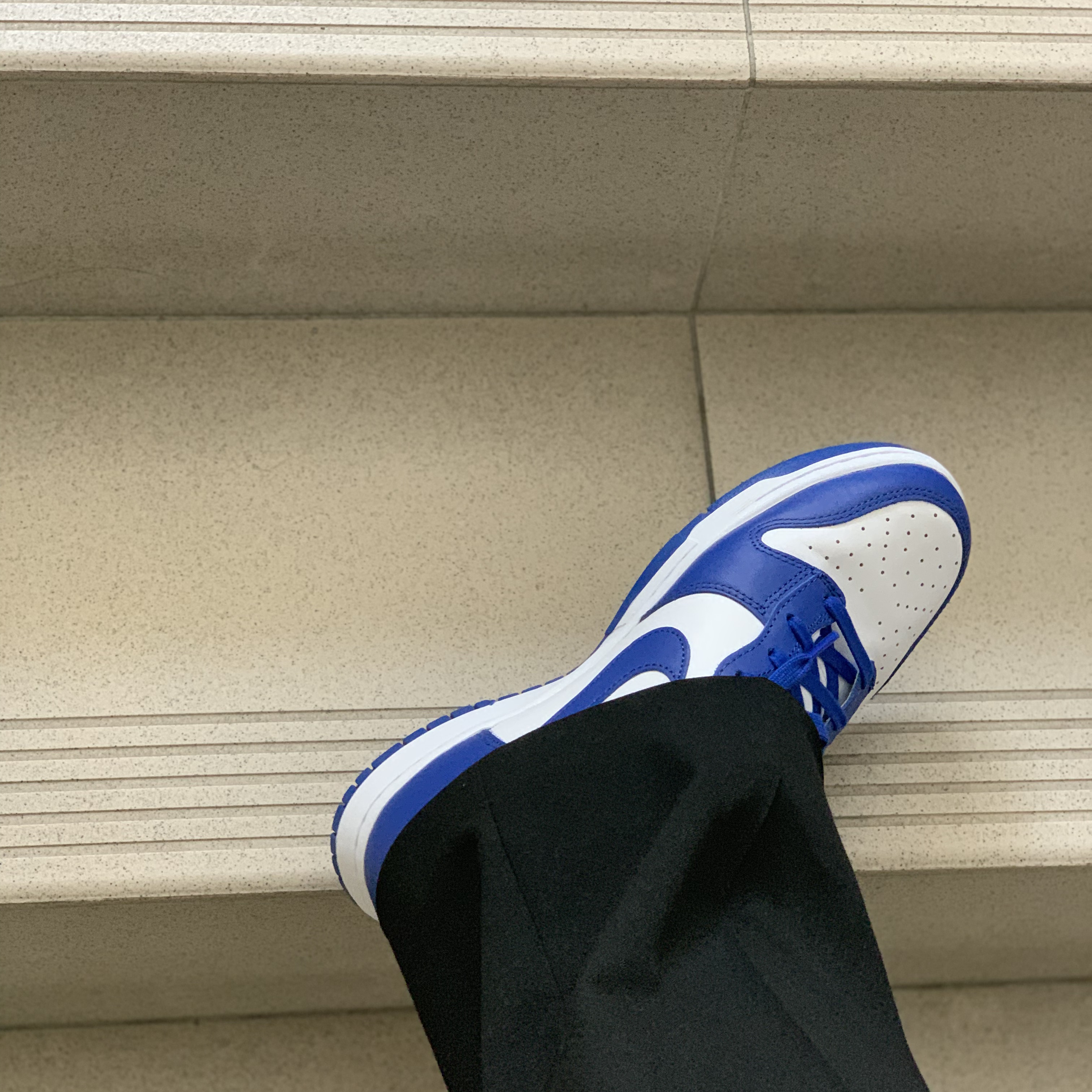Nike Dunk High Retro Game Royal 착용 스타일 - 1