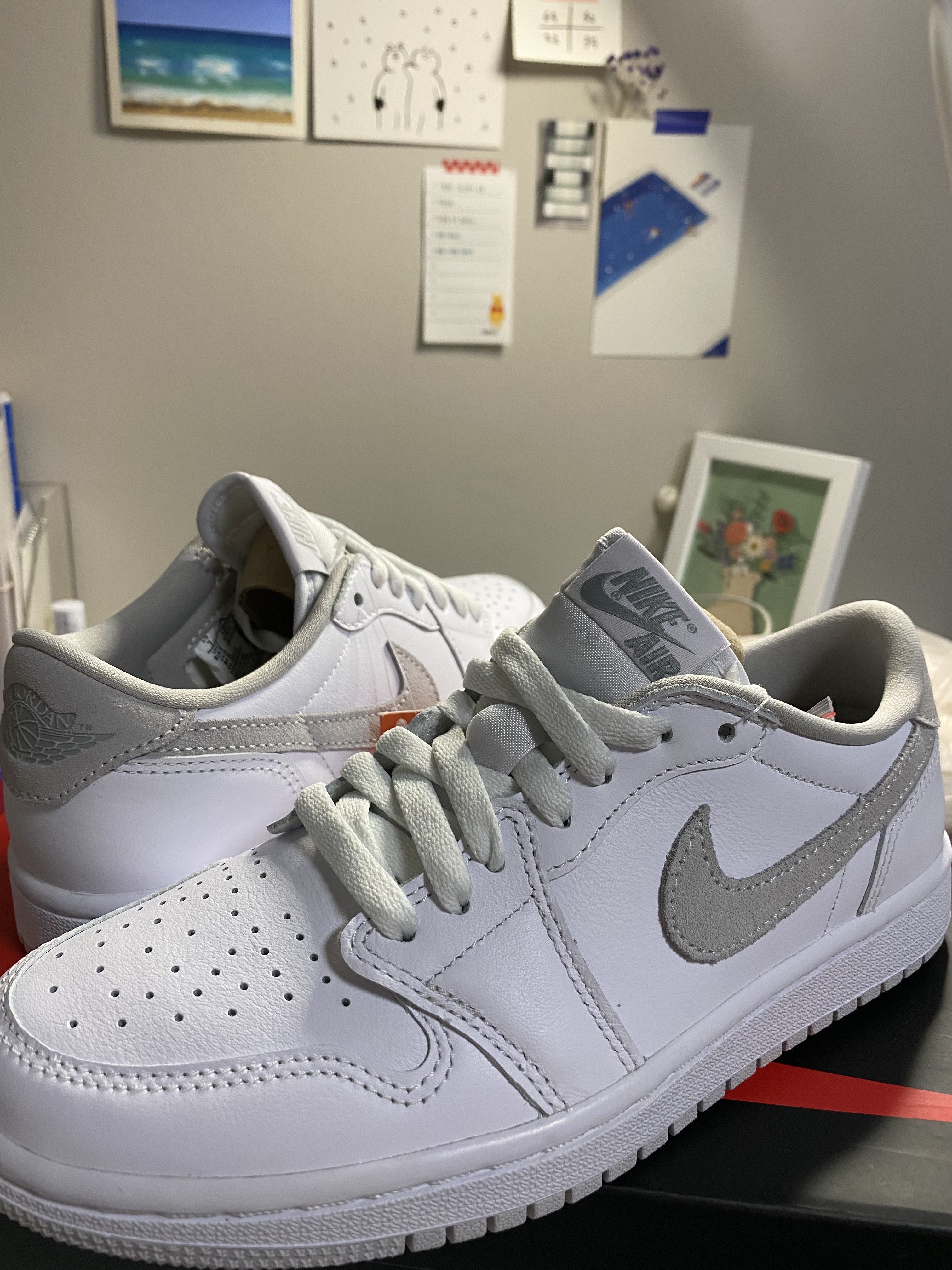 (W) Jordan 1 Low OG Neutral Grey 착용 스타일 - 3