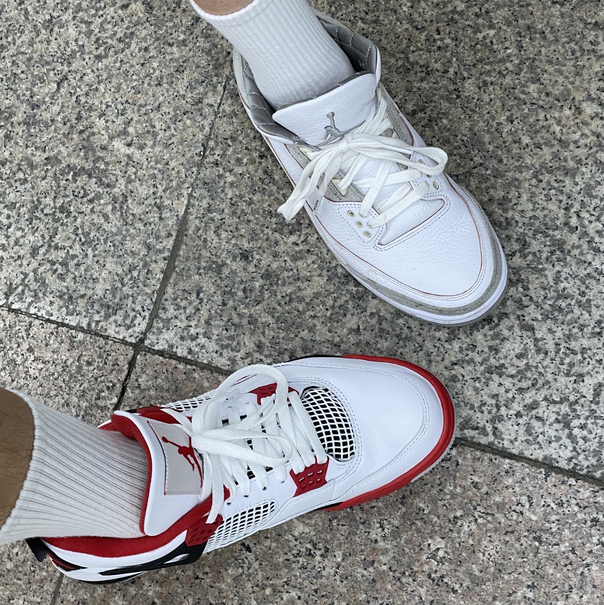 (W) Jordan 3 x A Ma Maniere Retro SP, Jordan 4 Retro OG Fire Red 2020 착용 스타일