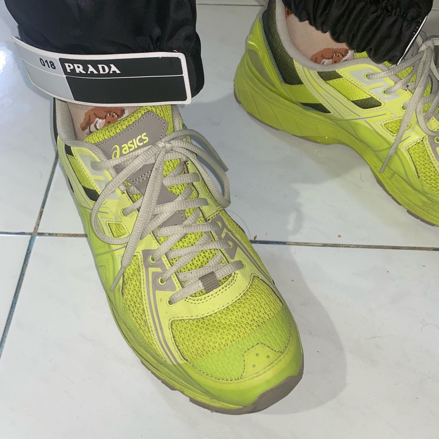 gel burz 1 kiko
