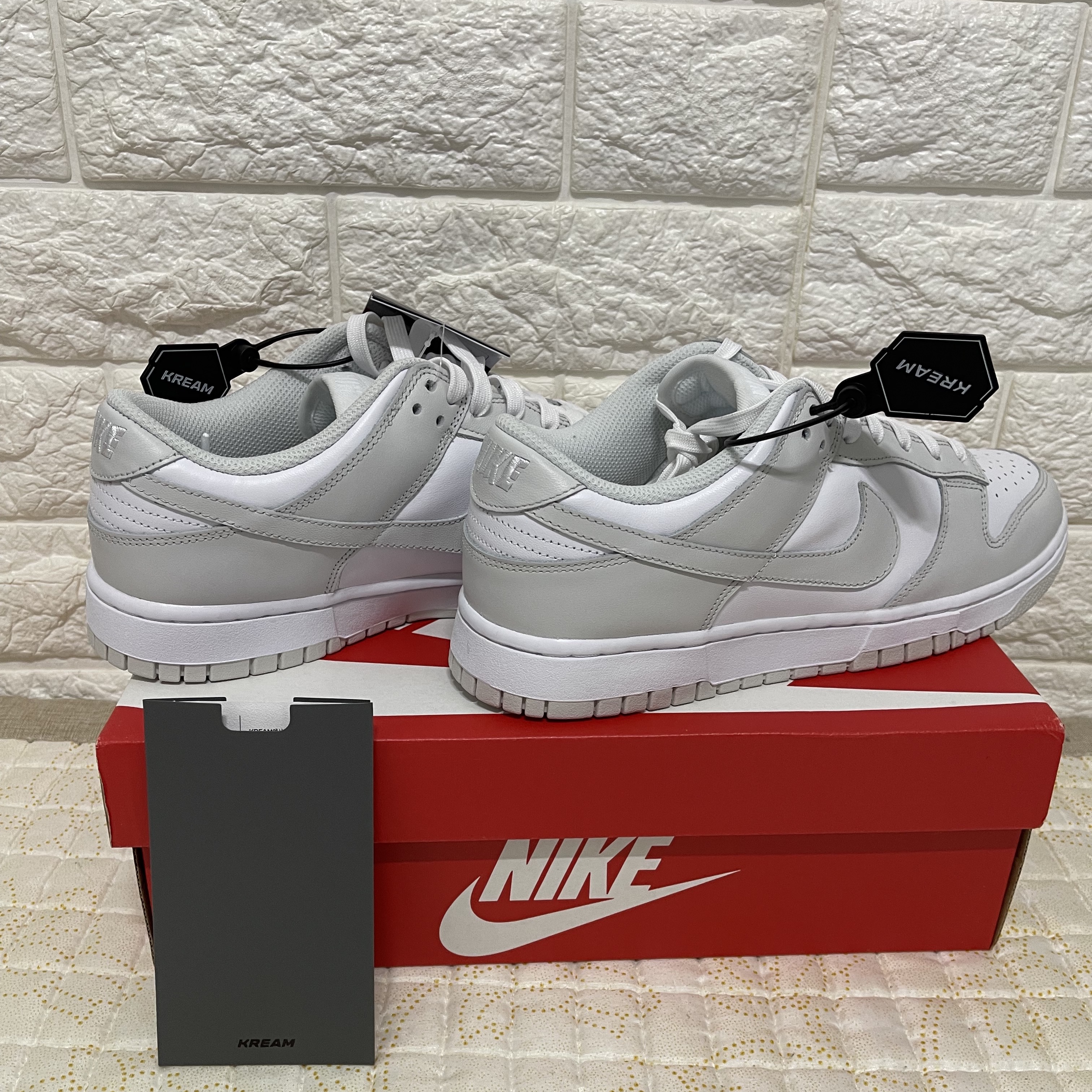 (W) Nike Dunk Low Photon Dust 착용 스타일 - 2