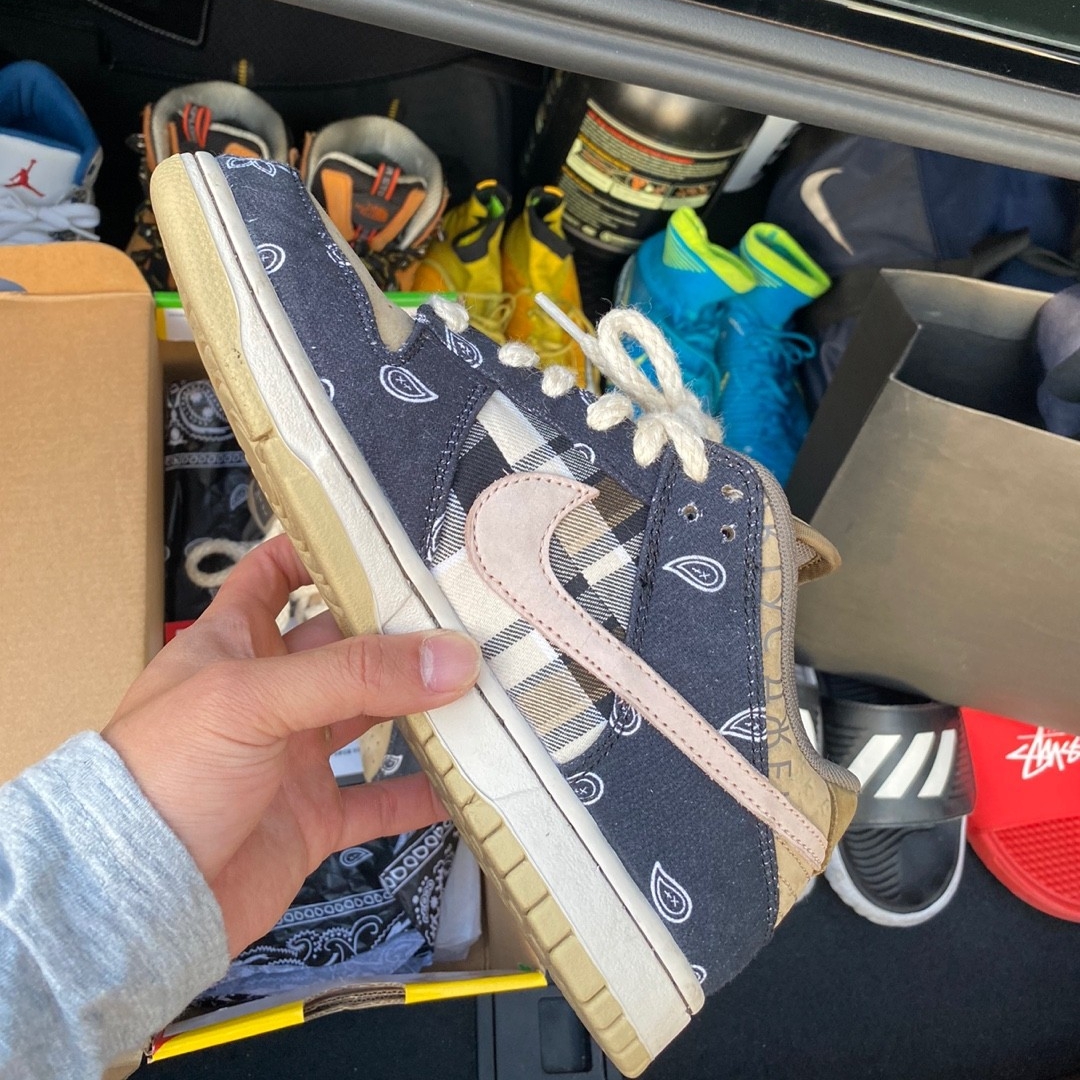 Nike x Travis Scott SB Dunk Low 착용 스타일