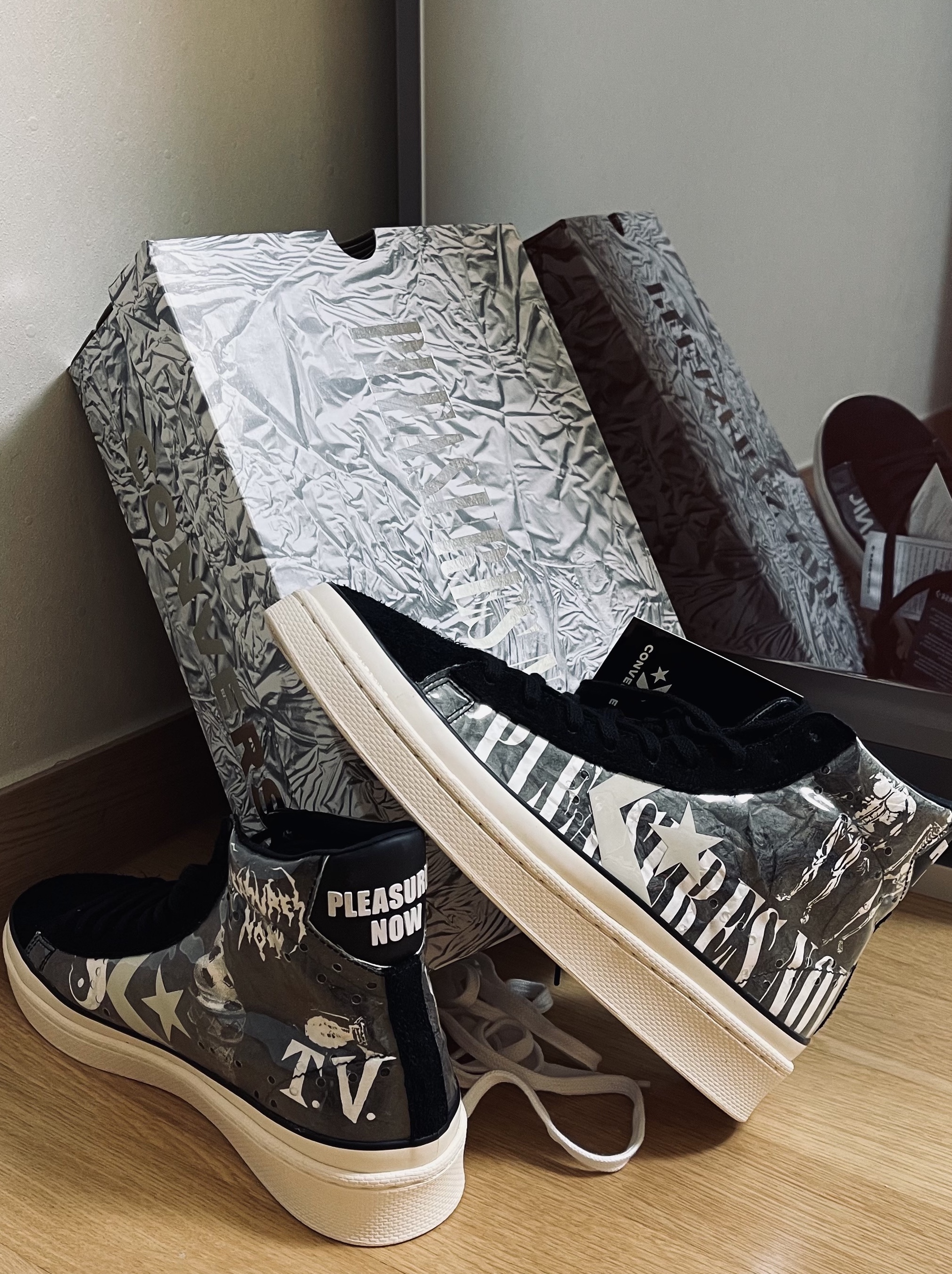 Converse x Pleasures Pro Leather  착용 스타일