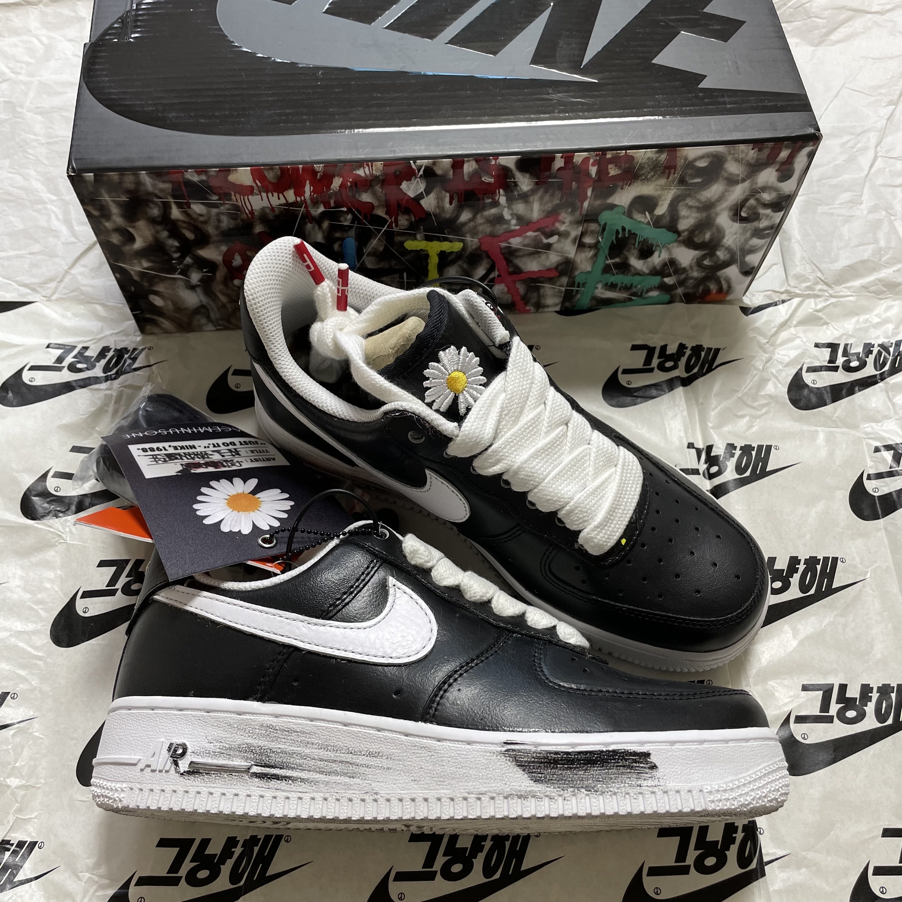 Nike x Peaceminusone Air Force 1 Low Para-Noise 착용 스타일