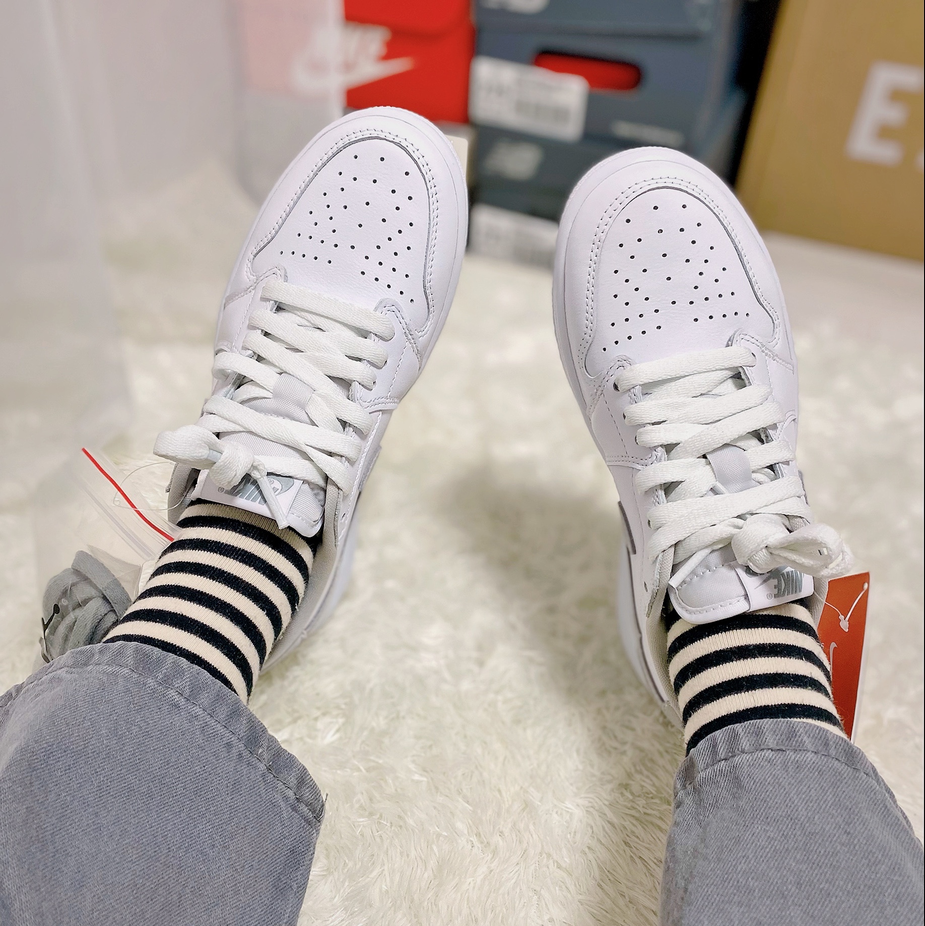 (W) Jordan 1 Low OG Neutral Grey, Jordan 1 Low OG Neutral Grey 착용 스타일 - 3