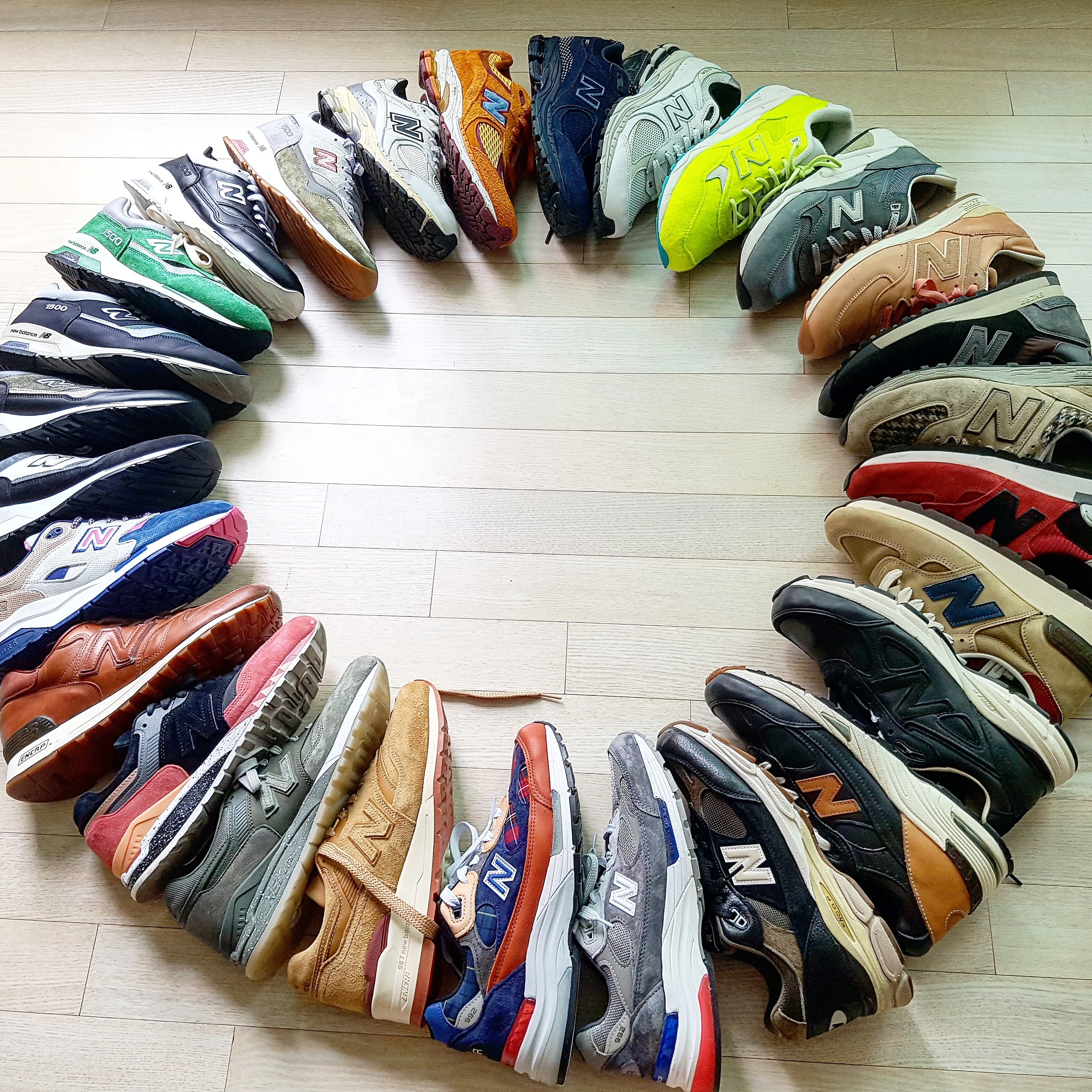 New Balance 990v4 Made in USA Black, New Balance x Red Wing 997 Made in USA 착용 스타일