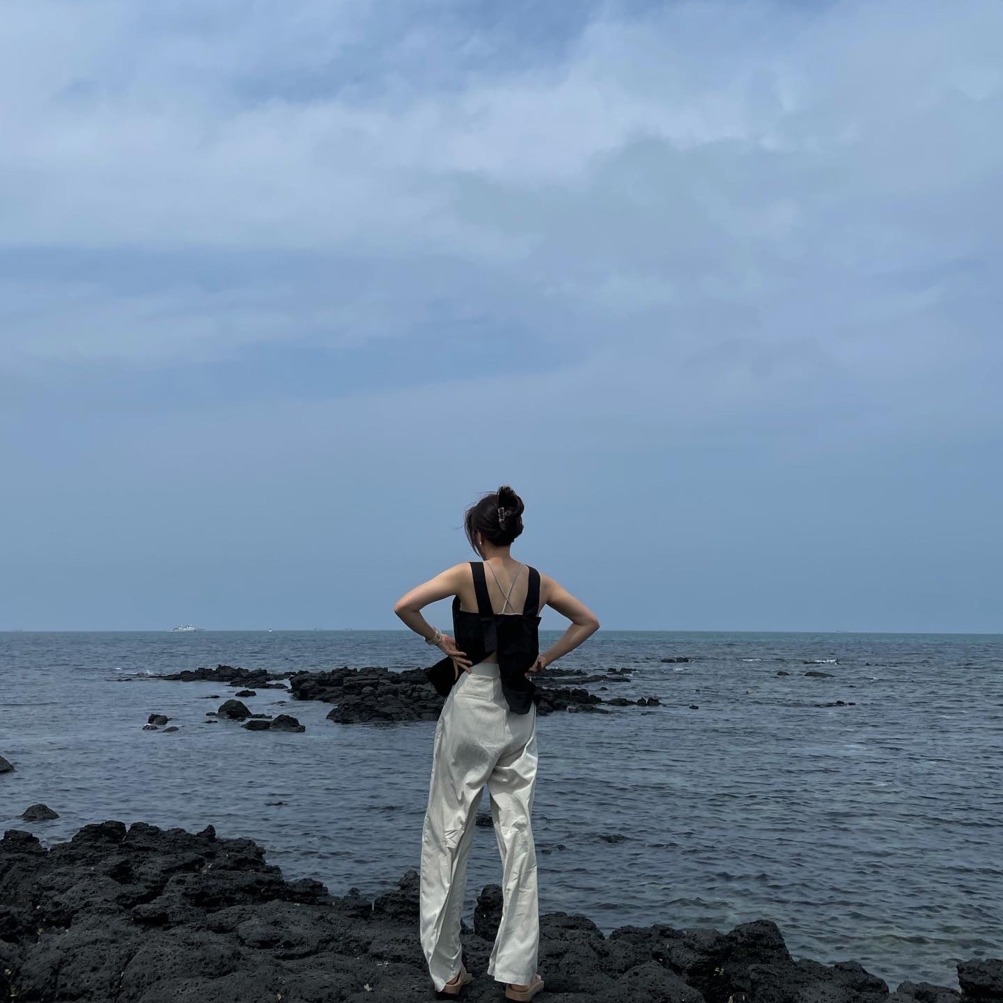 Oofos OOriginal Taupe 착용 스타일