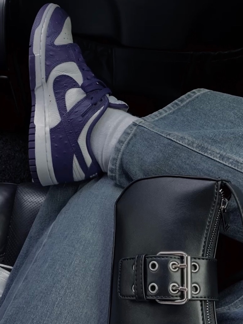 (W) Nike Dunk Low SE Flip 착용 스타일