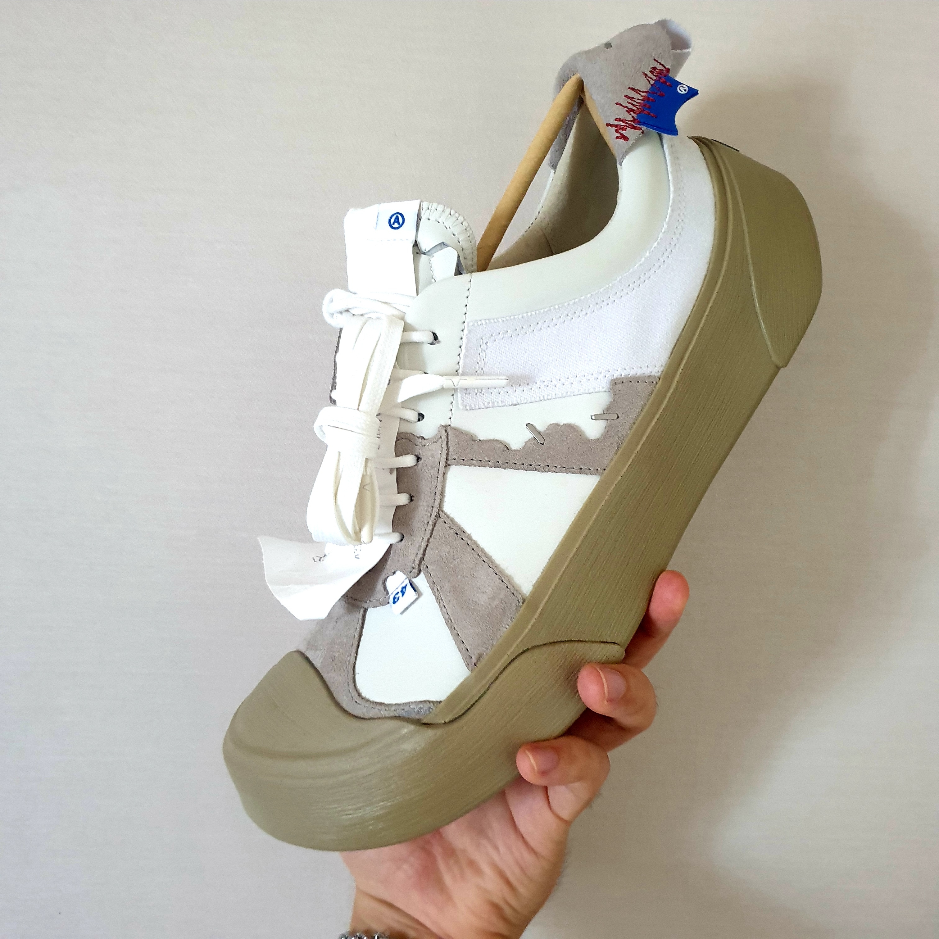 Camper x Ader Error Proto-240-S Cinder German Shoes, (W) Camper x Ader Error Proto-240-S Cinder German Shoes 착용 스타일 - 2