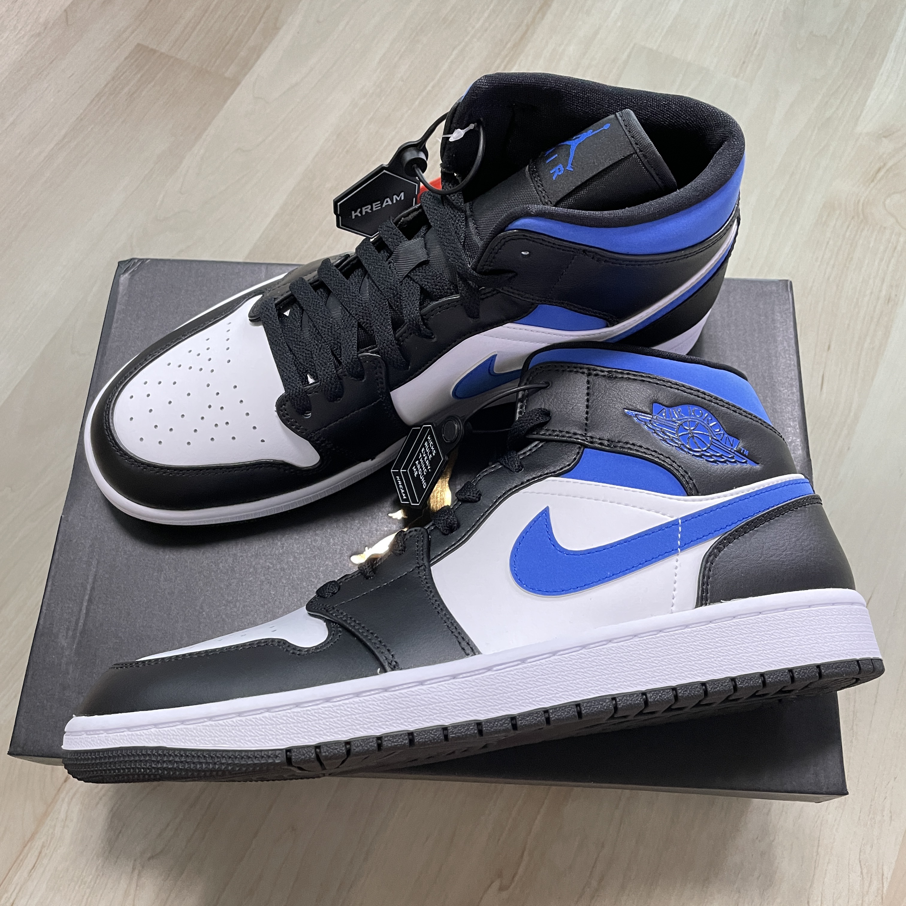 Jordan 1 Mid Racer Blue 착용 스타일