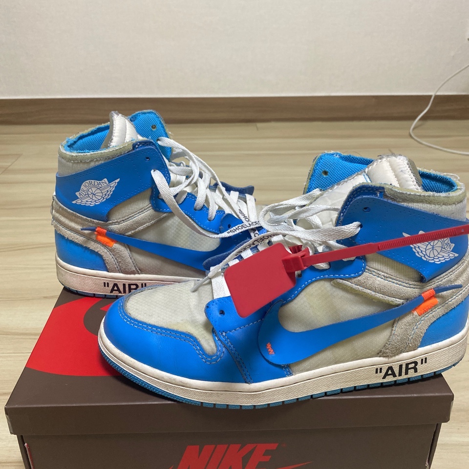 Jordan 1 x Off-White Retro High University Blue 착용 스타일